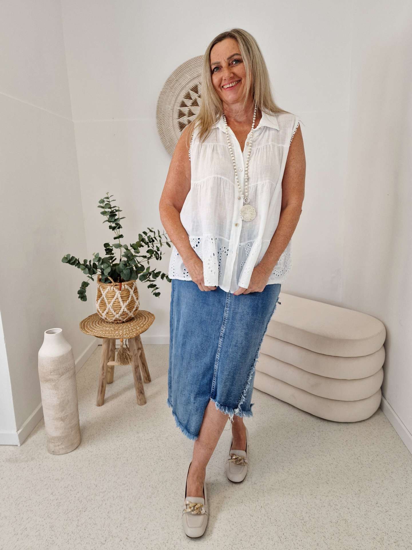 EDLES LEINEN SHIRT TOP KISS WEIß 36-42 Made in Italy Shirt Oberteil LINEN BASIC Lochstickerei EDLES LEINEN SHIRT TOP KISS WEIß 36-42 Made in Italy Shirt Oberteil LINEN BASIC Lochstickerei