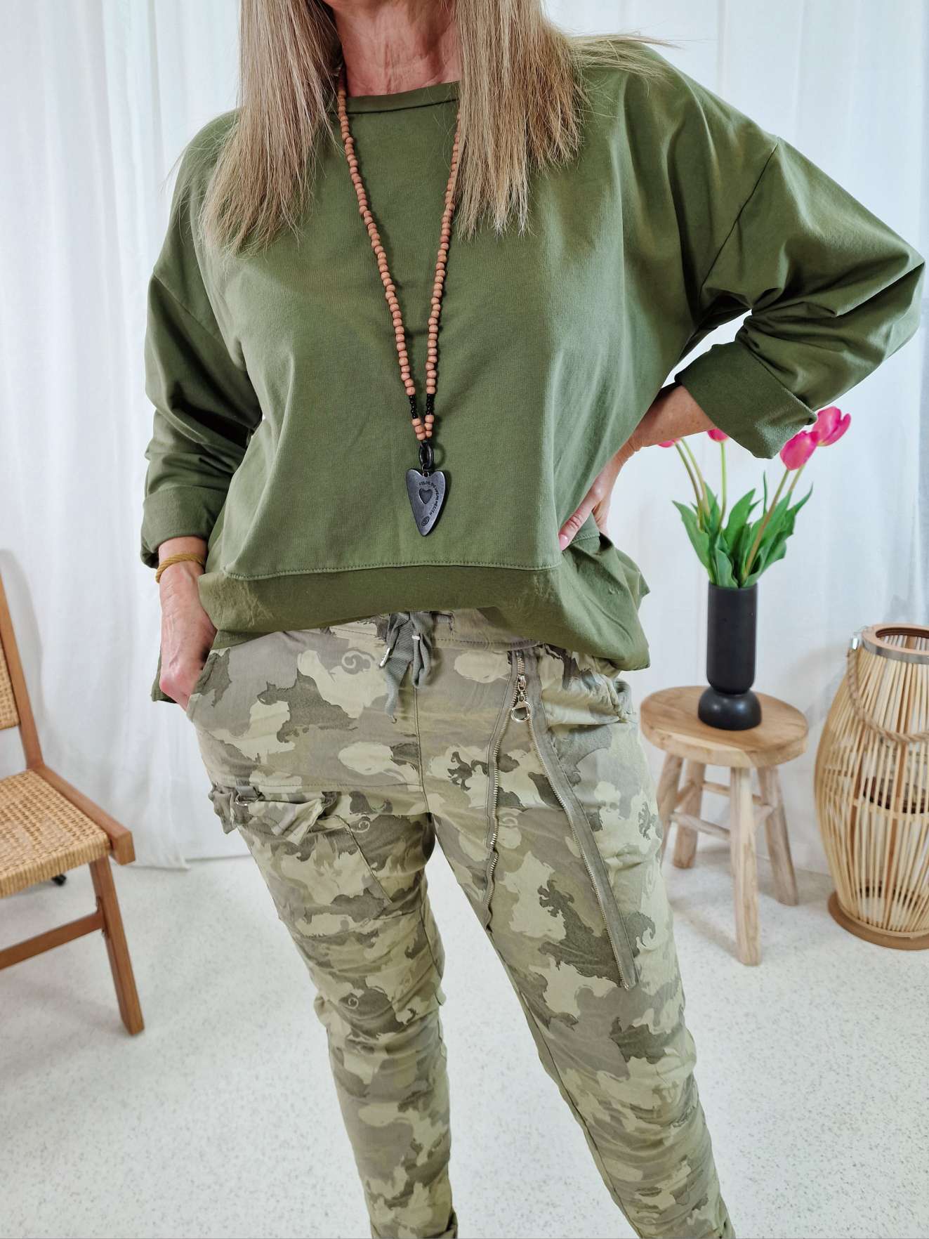 BASIC LONGSLEEVE SHIRT BRITTA KHAKI 34-42 Made in Italy Langarm Pullover Vokuhila