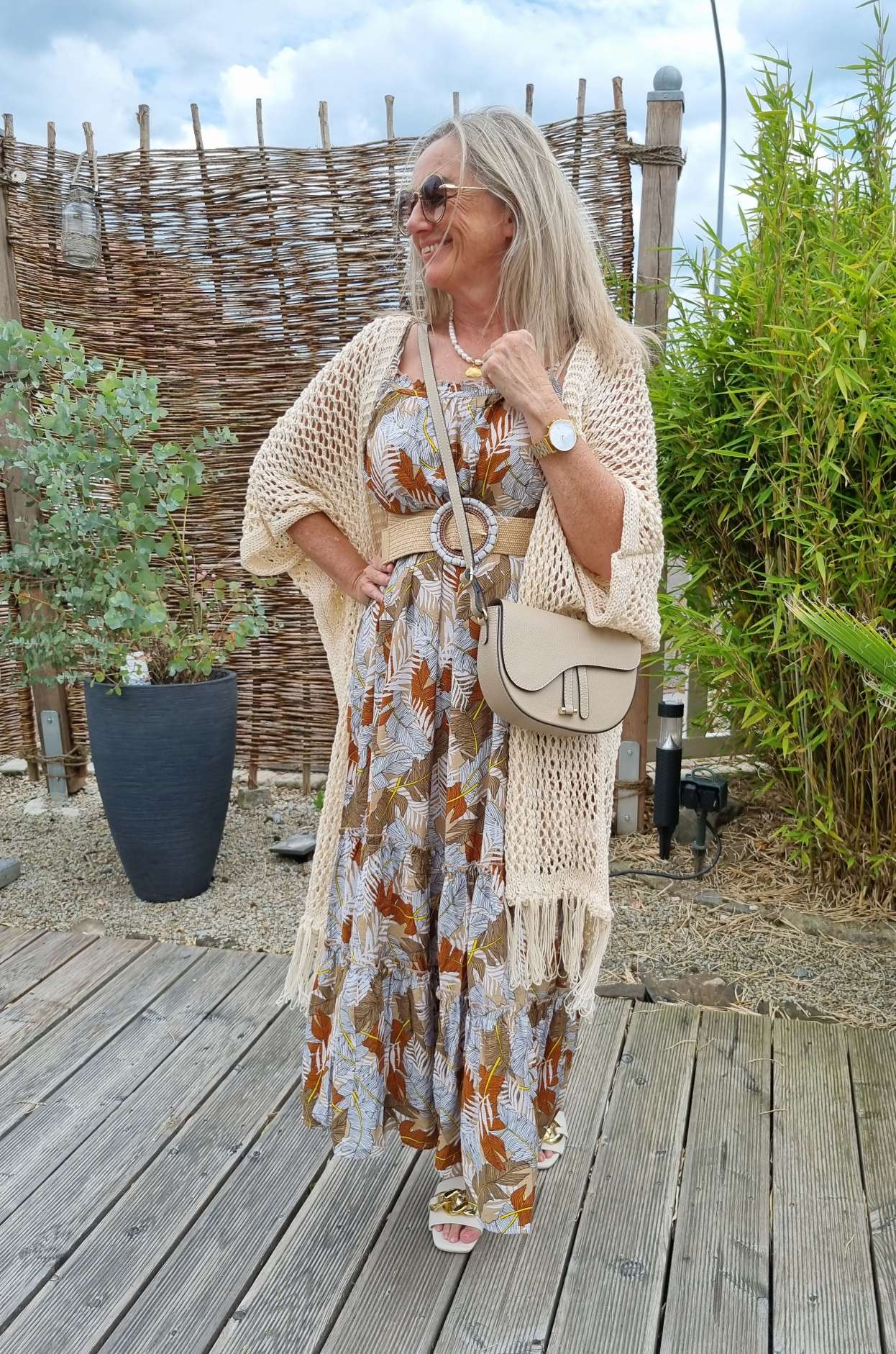 LONG CARDIGAN KOS FRINGES BEIGE Langer Strick Mantel Jacke Made in Italy Lochmuster Häkel 34-42/44 LONG CARDIGAN KOS FRINGES BEIGE Langer Strick Mantel Jacke Made in Italy Lochmuster Häkel 34-42/44