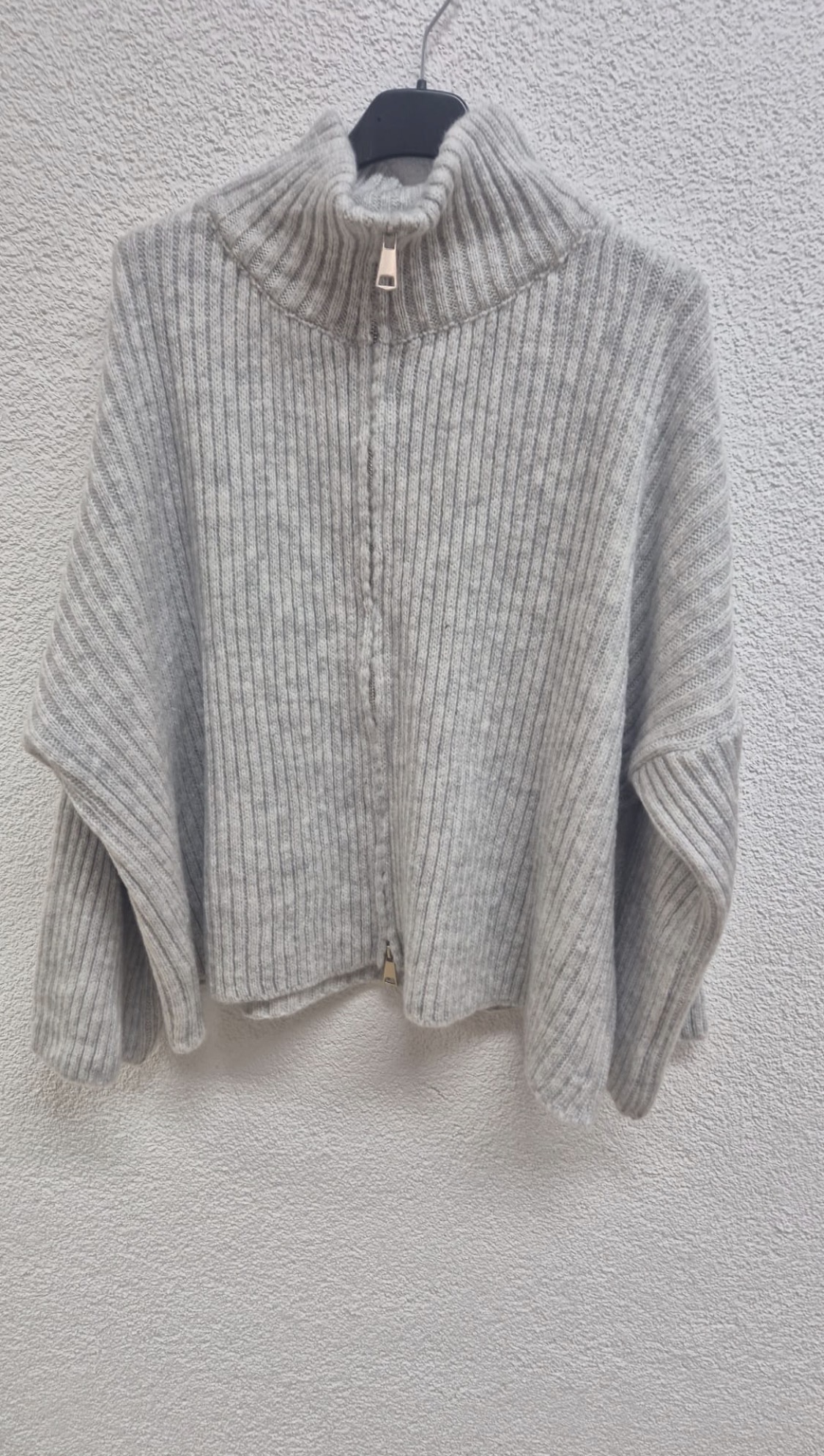 Uni Strickjacke mit Zwei-Wege-Zipper & breitem Rippkragen | SJ0103 | Made in Italy