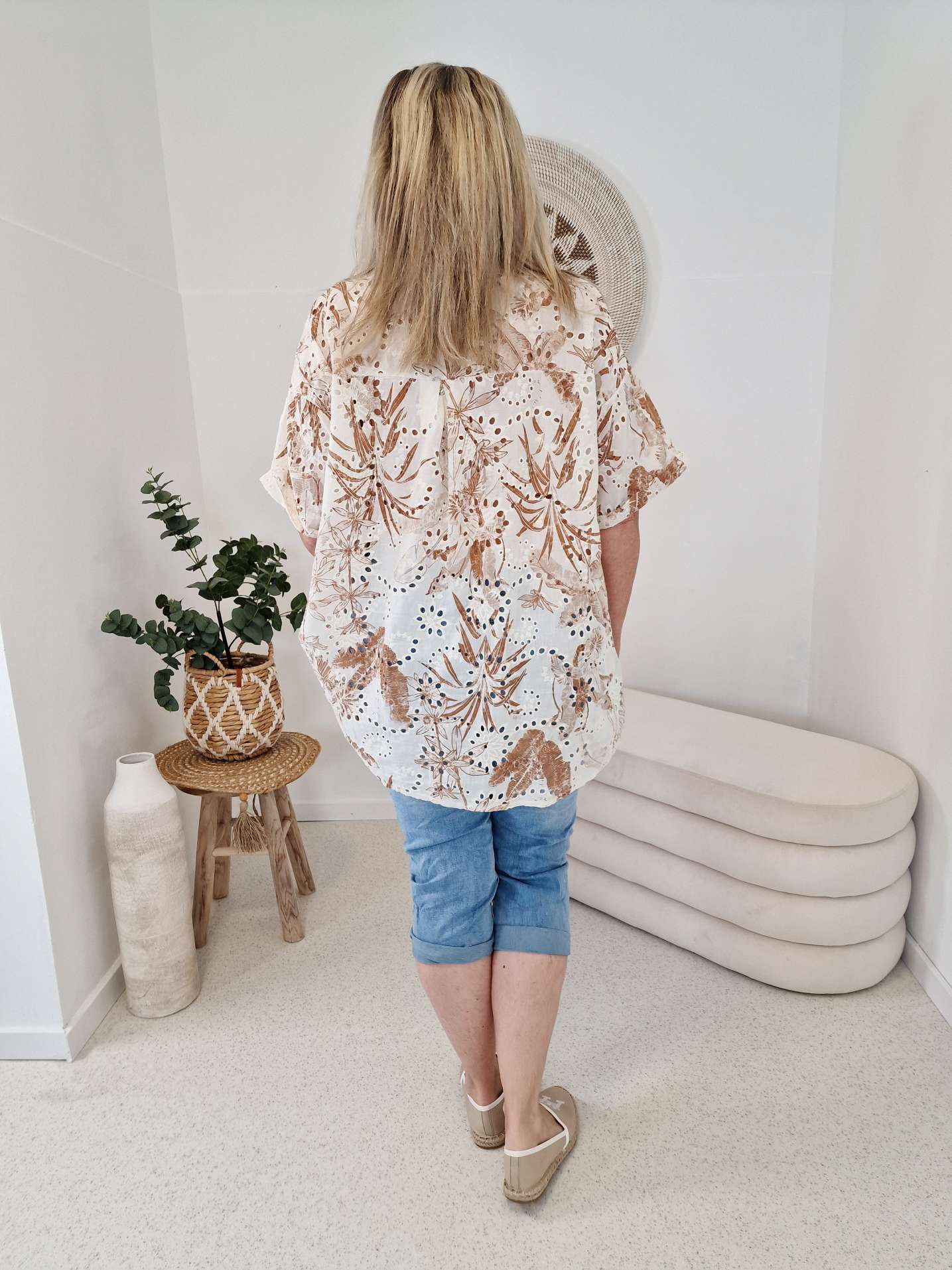 LOCHSTICKEREI BLUSE ROMANCE BEIGE Oversize 34-42/44 Hemd Hemdbluse Baumwolle LOCHSTICKEREI BLUSE ROMANCE BEIGE Oversize 34-42/44 Hemd Hemdbluse Baumwolle