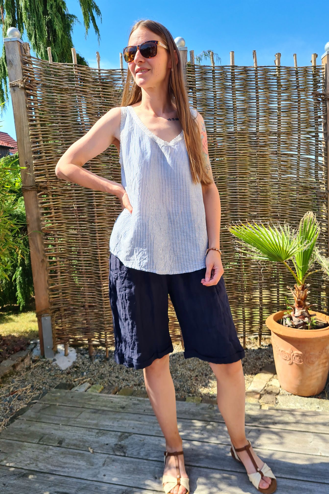 LINEN SHORTS MAXL BLAU 34-42 Made in Italy Leinen PANT kurze Hose Sommerhose Bermuda Kopie LINEN SHORTS MAXL BLAU 34-42 Made in Italy Leinen PANT kurze Hose Sommerhose Bermuda Kopie
