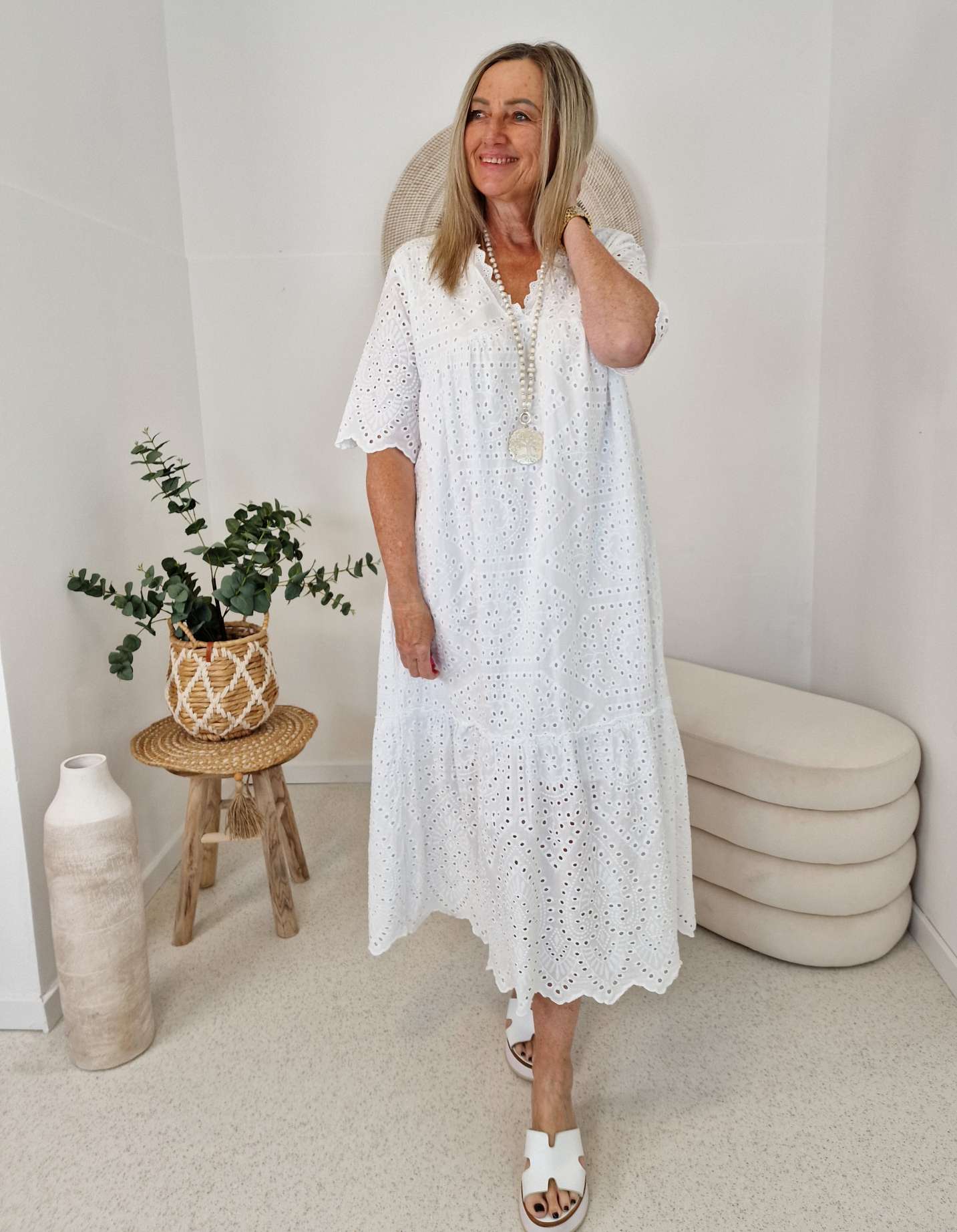 MAXI DRESS BIRGIT LOCHSTICKEREI WEISS 34-42 Made in Italy langes Kleid Sommerkleid Baumwolle MAXI DRESS BIRGIT LOCHSTICKEREI WEISS 34-42 Made in Italy langes Kleid Sommerkleid Baumwolle