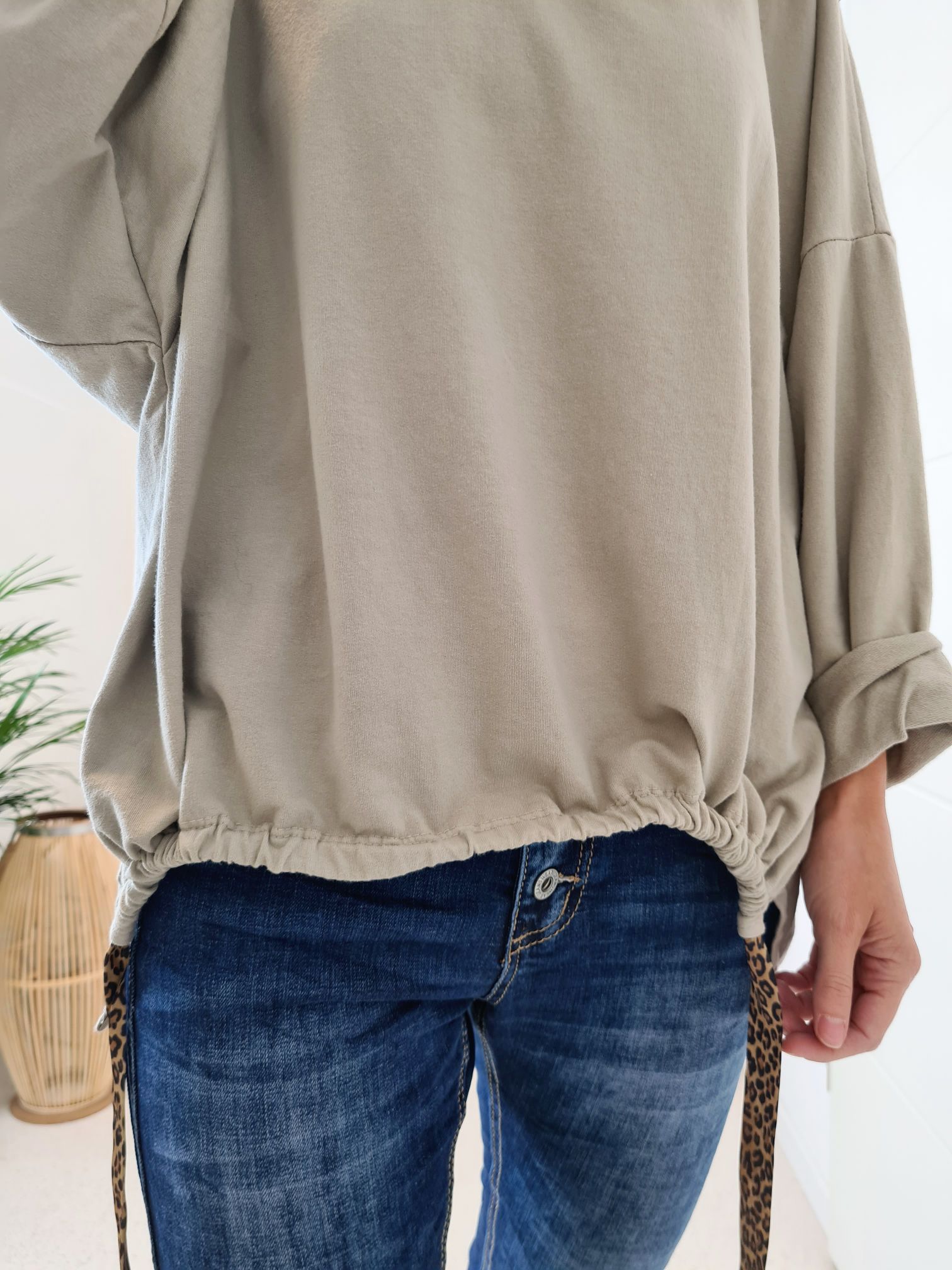 HOODIE NAOMI SAND Sweater Kapuze Made in Italy 34-42 Longsleeve Pullover LEO Leopard HOODIE NAOMI SAND Sweater Kapuze Made in Italy 34-42 Longsleeve Pullover LEO Leopard
