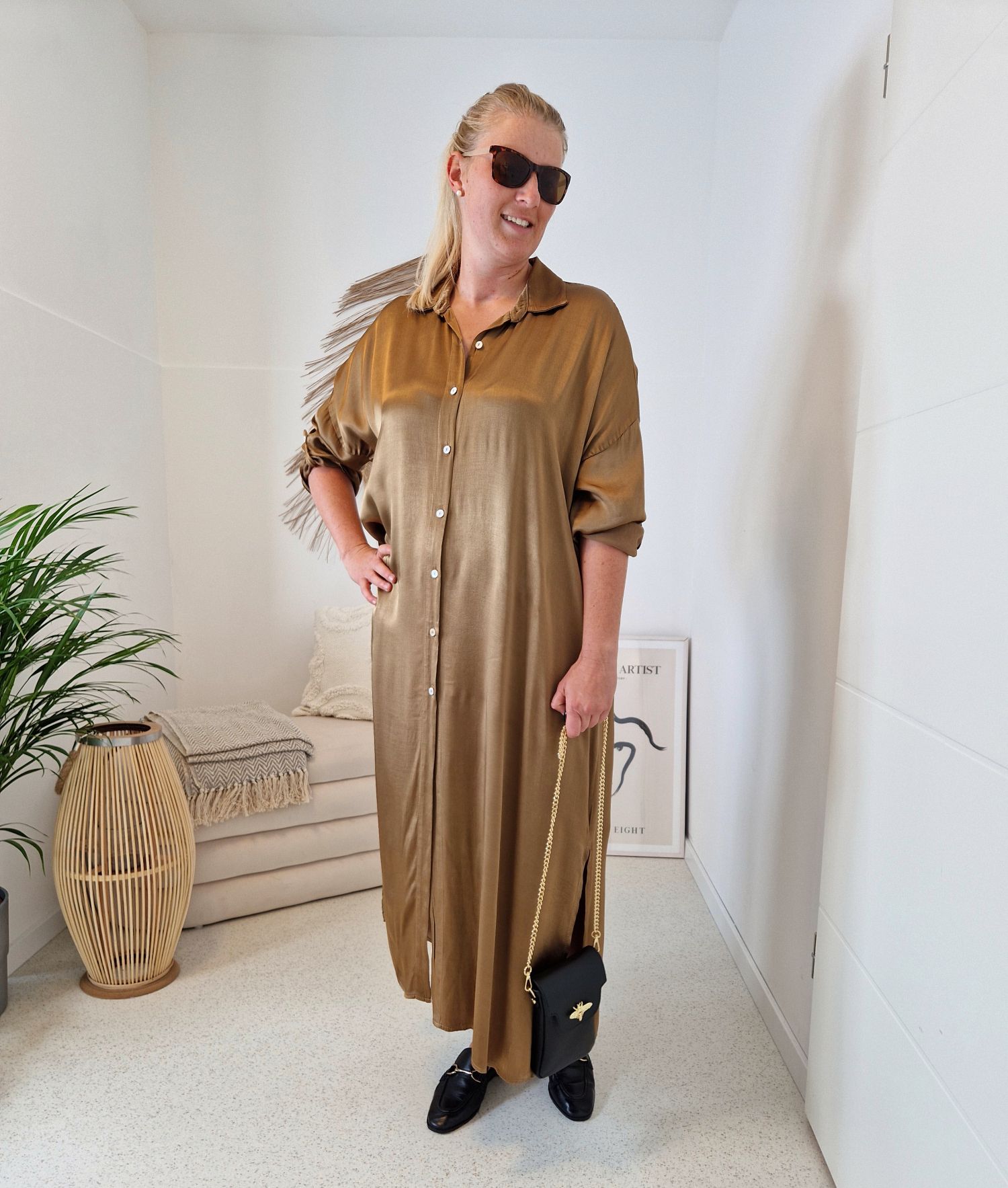 BLUSENKLEID NORA CAMEL 34-42/44 Made in Italy Oversize Maxi Kleid Mantel DRESS Satin Optik BLUSENKLEID NORA CAMEL 34-42/44 Made in Italy Oversize Maxi Kleid Mantel DRESS Satin Optik