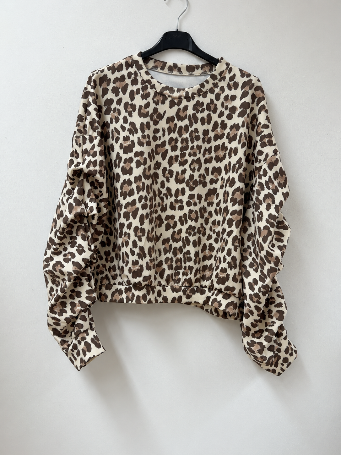 Sweater Butterstoff Leo mit Crinkle Ärmel I SW0073 I Made in Italy 34-42