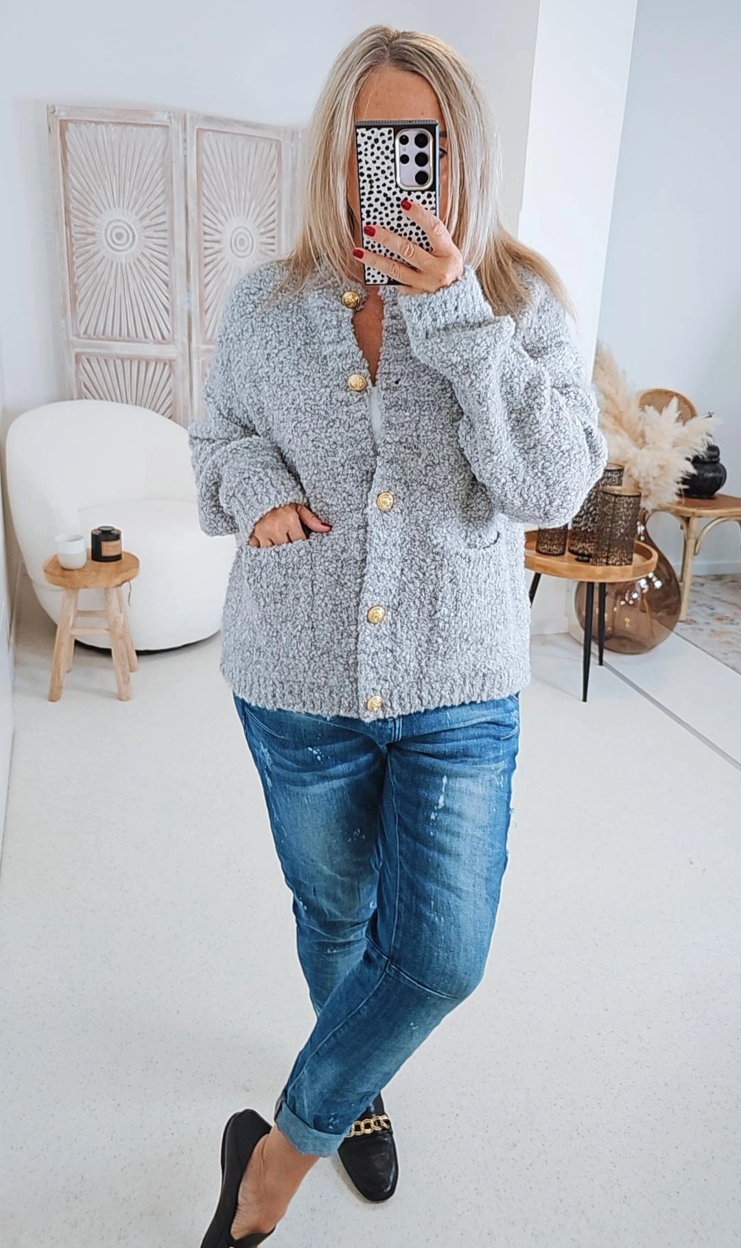 EDLER CARDIGAN BOUCLÉ KATA Made in Italy 34 - 44  ACHTUNG VOM UMTAUSCH AUSGESCHlOSSEN 