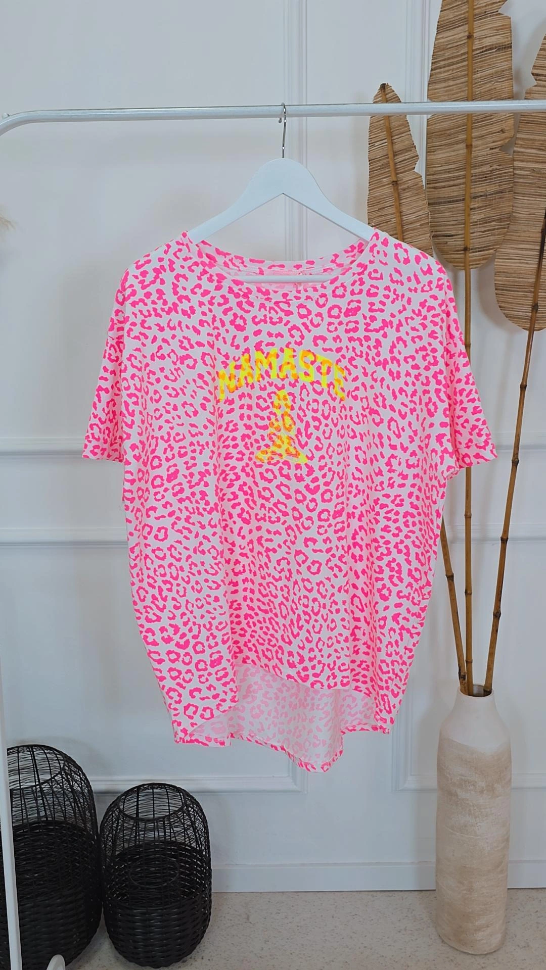 Weiß-Neonpink Leo