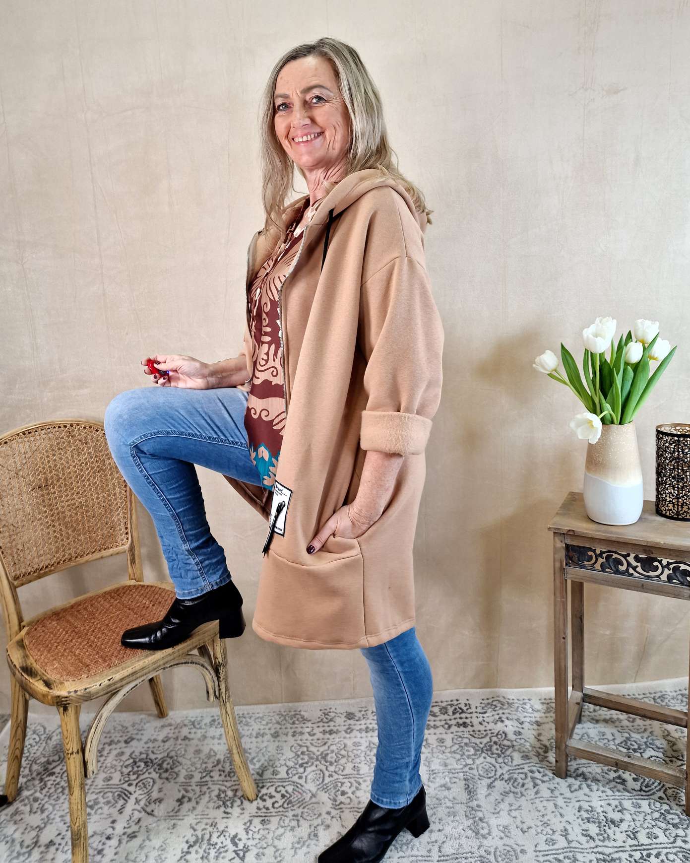 HOODIE SWEATER JACKE CARLO CAMEL 34-42 Made in Italy Oversize lange Sweatshirtjacke HOODIE SWEATER JACKE CARLO CAMEL 34-42 Made in Italy Oversize lange Sweatshirtjacke