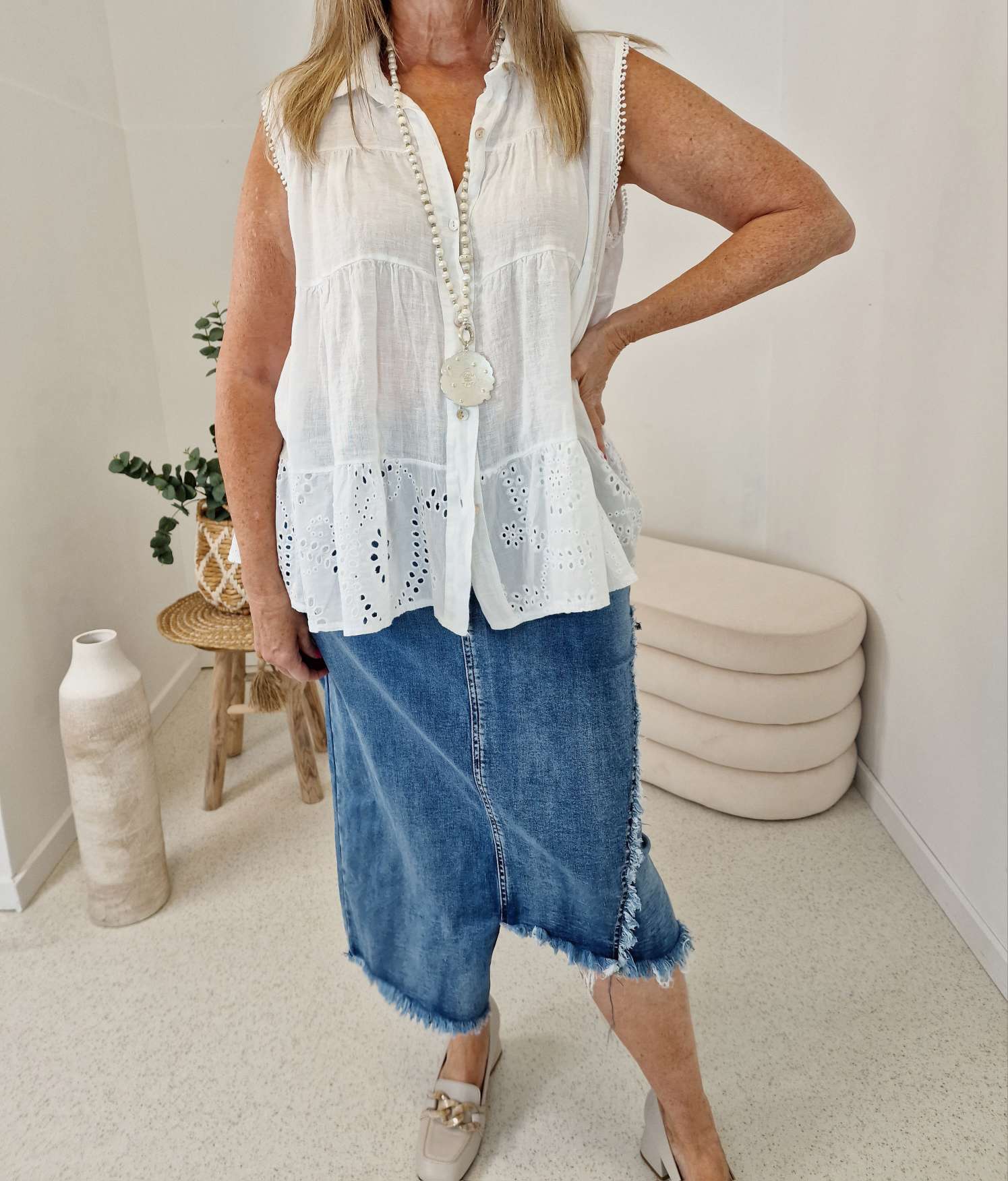 EDLES LEINEN SHIRT TOP KISS WEIß 36-42 Made in Italy Shirt Oberteil LINEN BASIC Lochstickerei EDLES LEINEN SHIRT TOP KISS WEIß 36-42 Made in Italy Shirt Oberteil LINEN BASIC Lochstickerei
