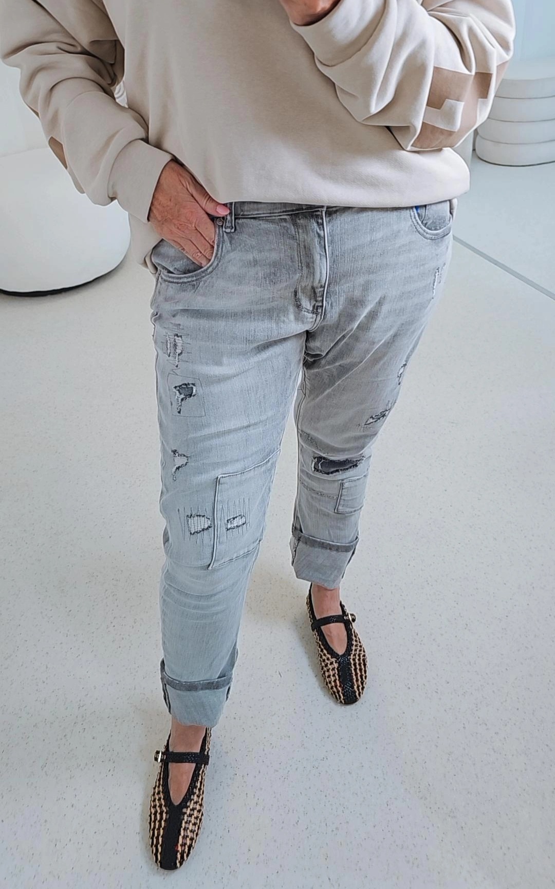 BASIC JEANS NATASCHA destroyed Made in Italy Variantenartikel H8559 Grau