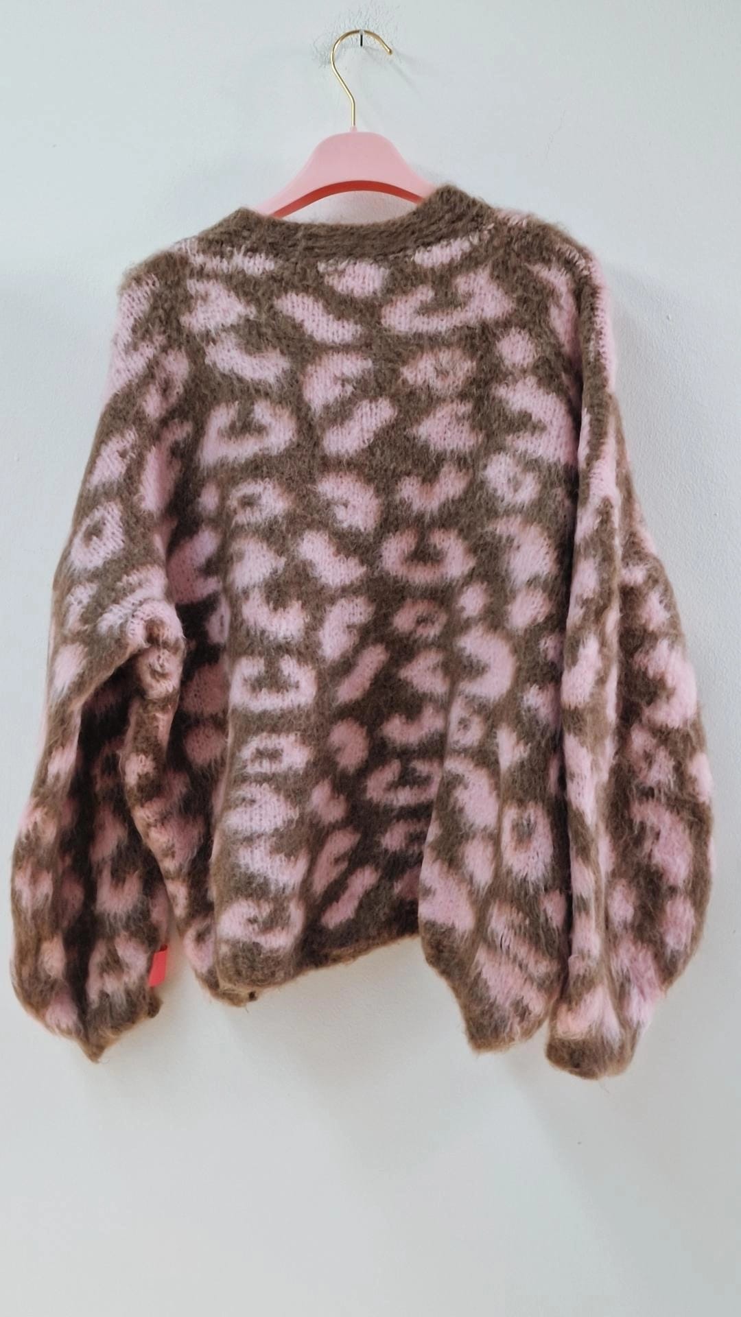 Strickjacke Leo mit Patch – Fashion Must-have SJ0194 I Made in Italy 34-42