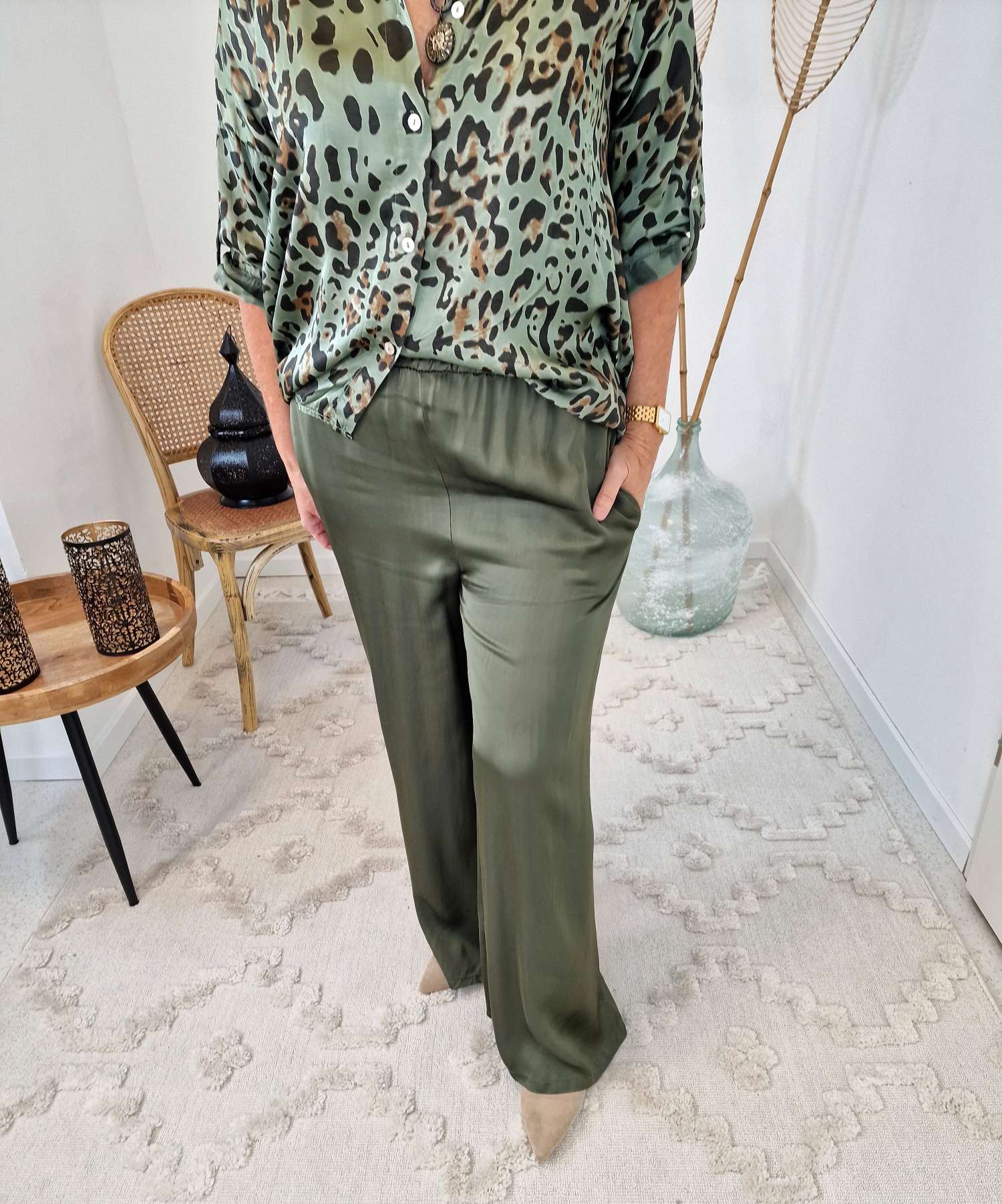 EDLE SILK HOSE KARIN KHAKI Satin Hose Seiden Mix Made in Italy Sommerhose 34-42
