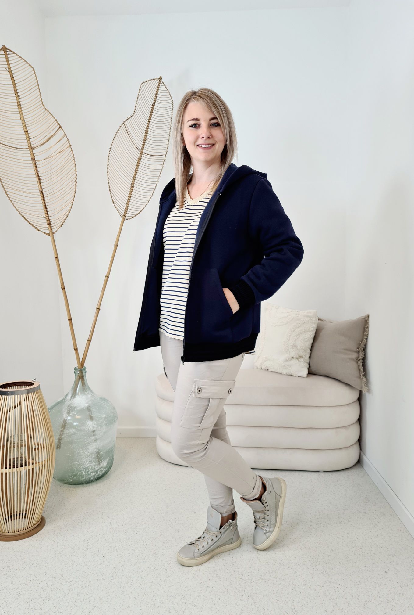 HOODIE SWEATER JACKE LOTTI BLAU Made in Italy Oversize 34-42 versch. Farben HOODIE SWEATER JACKE LOTTI BLAU Made in Italy Oversize 34-42 versch. Farben