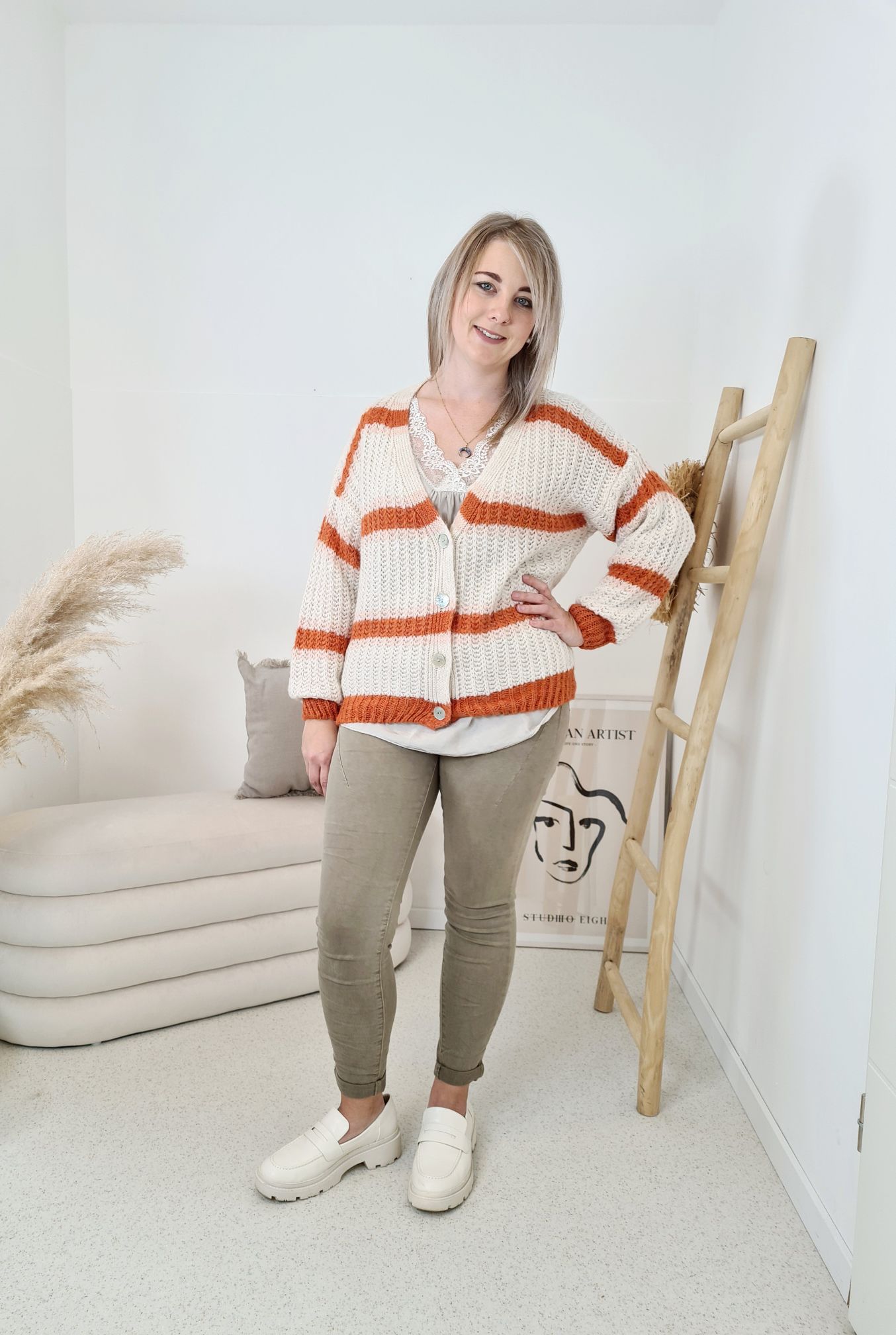 SHORT KNIT CARDIGAN MYKONOS STRIPES BUTTONS  ROST CREME kurze Strick Jacke Made in Italy Streifen Knöpfe  34-42 