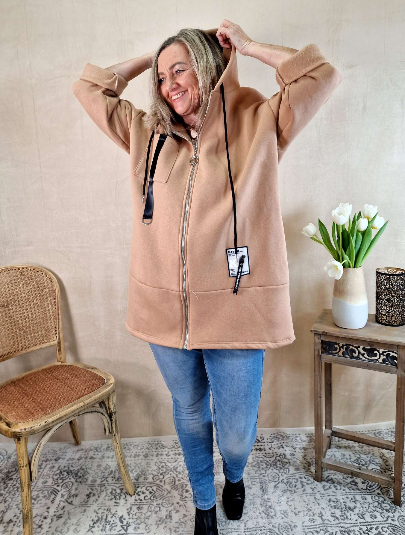 HOODIE SWEATER JACKE CARLO CAMEL 34-42 Made in Italy Oversize lange Sweatshirtjacke HOODIE SWEATER JACKE CARLO CAMEL 34-42 Made in Italy Oversize lange Sweatshirtjacke