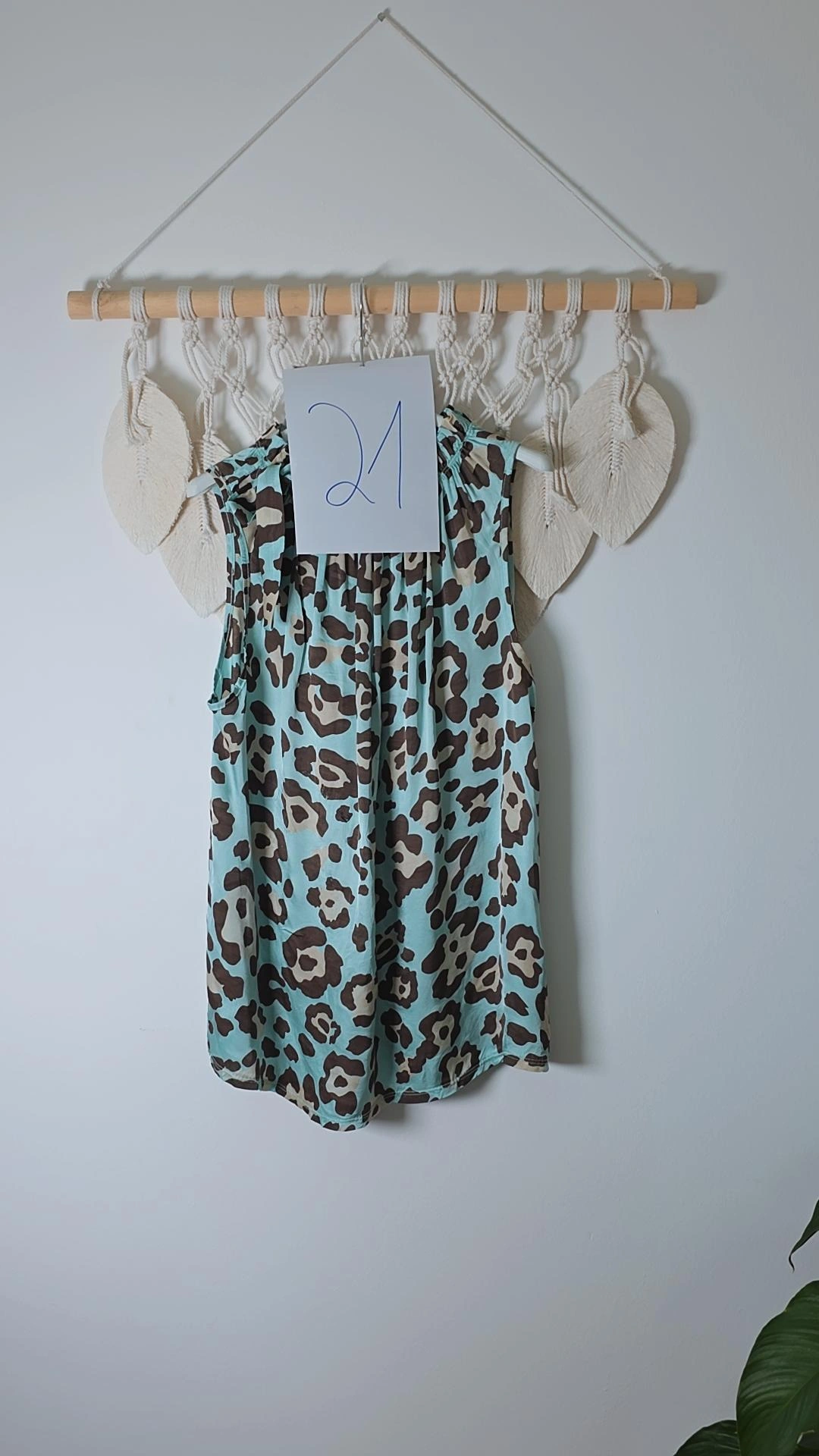 2. WAHL SEIDENMIX-TOP JOSEPHINE MINT 21