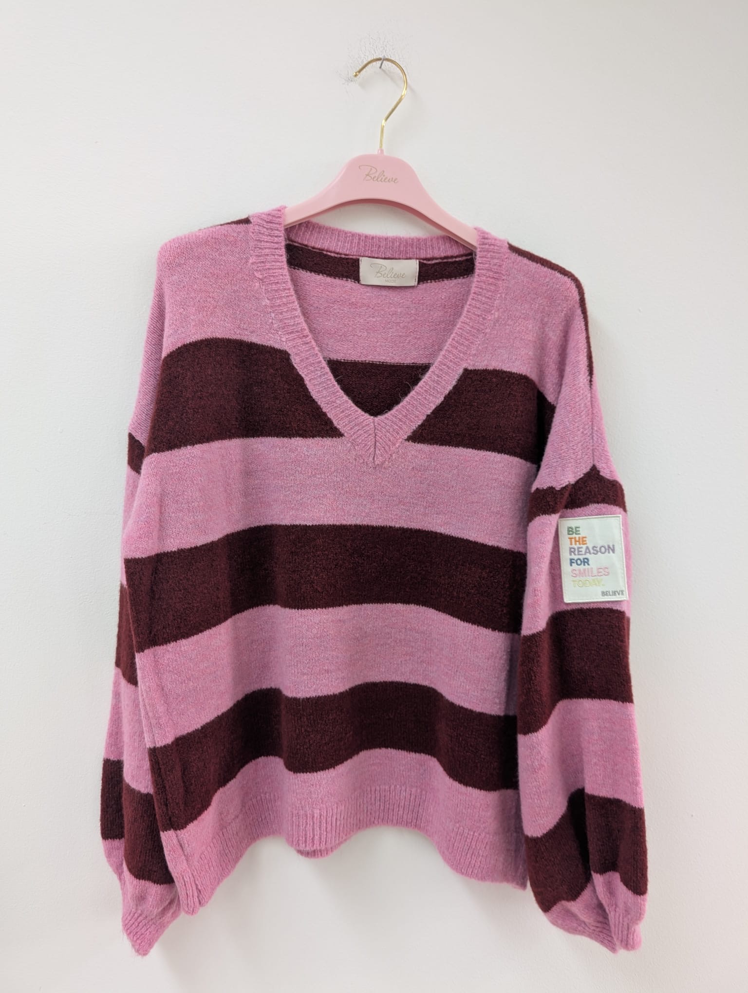 Strickpullover SP0095 – Streifenlook mit Statement-Patch Gr. 34-40/42 Pullover