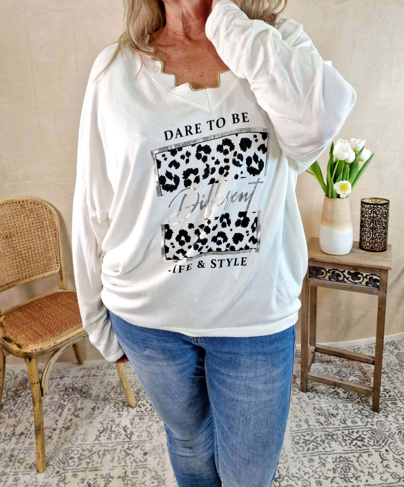 LONGSLEEVE SHIRT DARE TO BE DIFFERENT CREME 34-42/44 Made in Italy Langarm Pullover Oversize LONGSLEEVE SHIRT DARE TO BE DIFFERENT CREME 34-42/44 Made in Italy Langarm Pullover Oversize