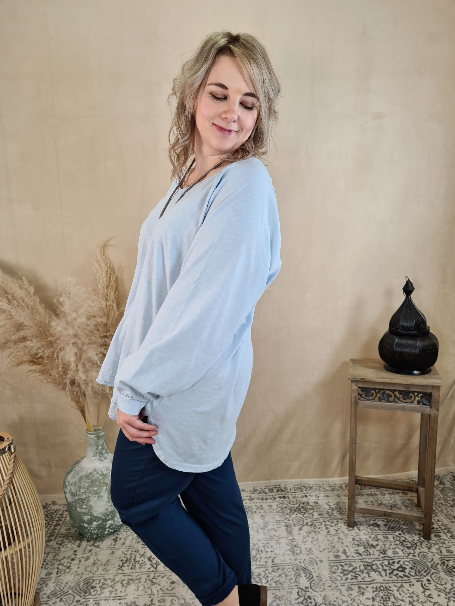 BASIC LONGSLEEVE SHIRT VERONIKA HELLBLAU 34-42 Made in Italy Langarm Pullover Vokuhila