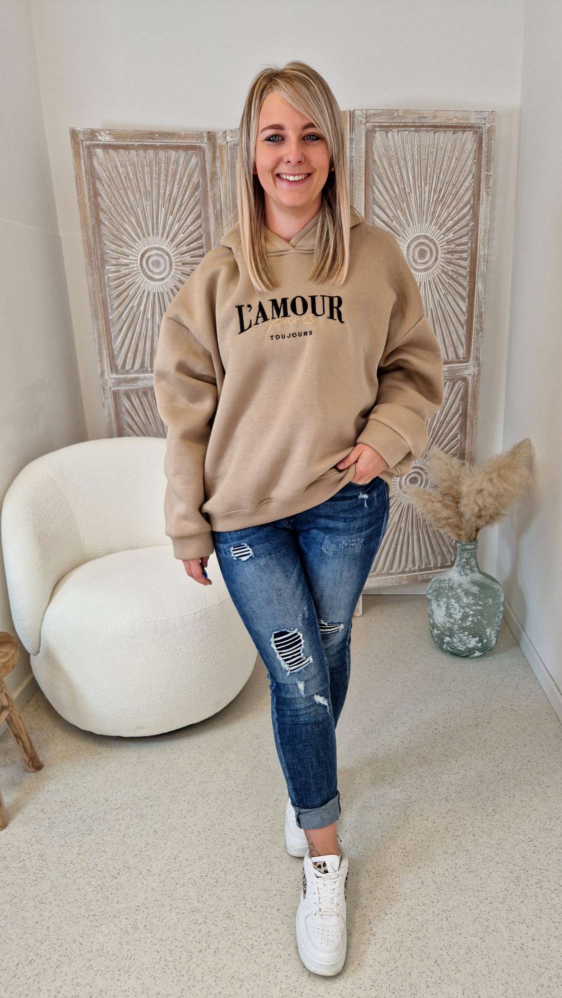 BASIC HOODIE PARIS Made in Italy 34 - 42 BASIC HOODIE PARIS Made in Italy 34 - 42