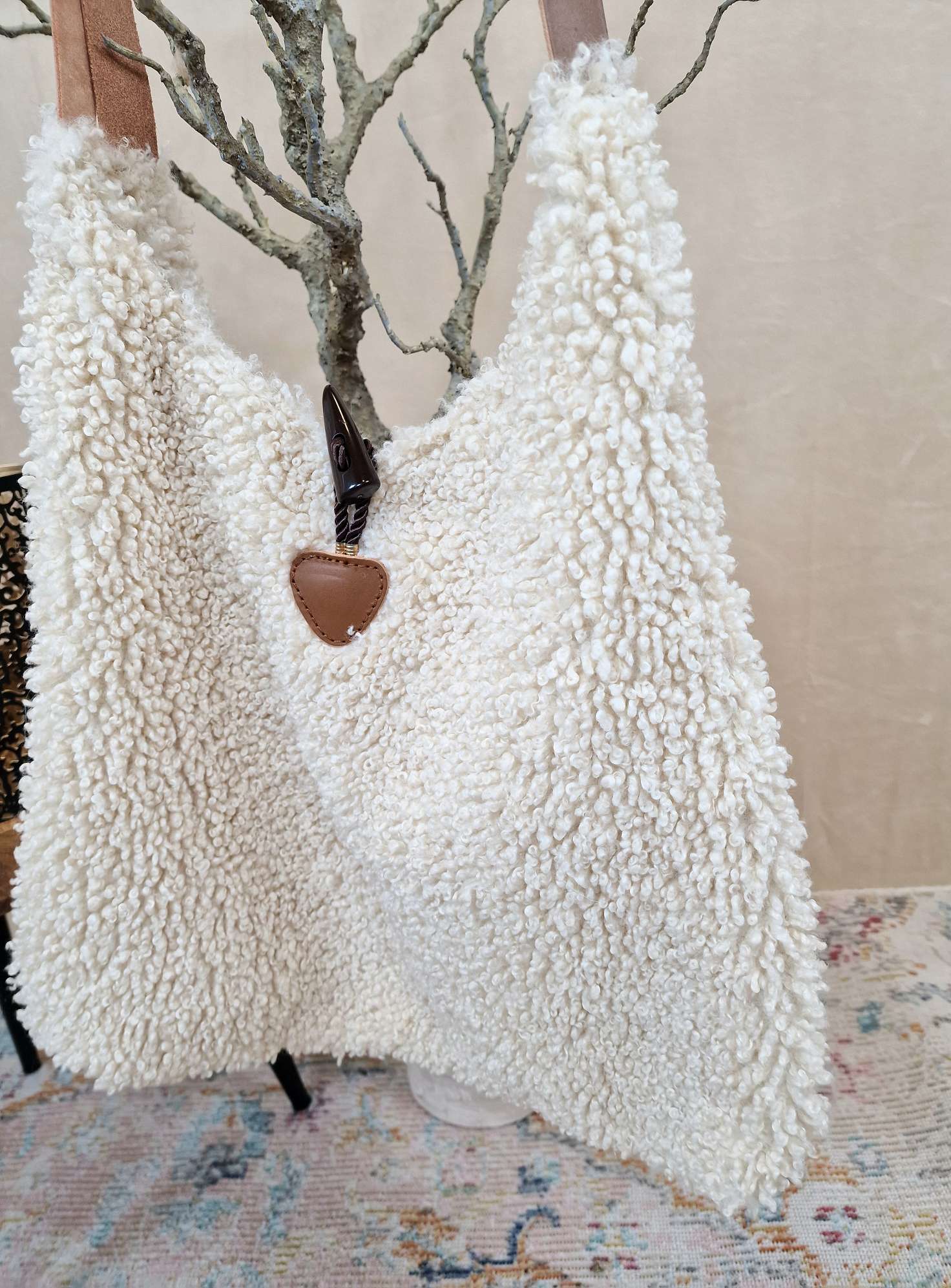 TEDDY FELL SHOPPER LIZZY CREME flauschige Shopping Bag Tasche mit Leder-Henkel Made in Italy TEDDY FELL SHOPPER LIZZY CREME flauschige Shopping Bag Tasche mit Leder-Henkel Made in Italy