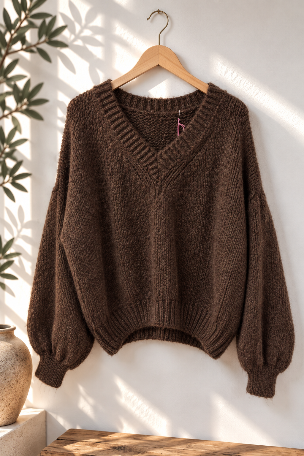 Kuscheliger Strickpullover SP0121 mit V-Ausschnitt – passt bis gute Gr. 42 Made in Italy