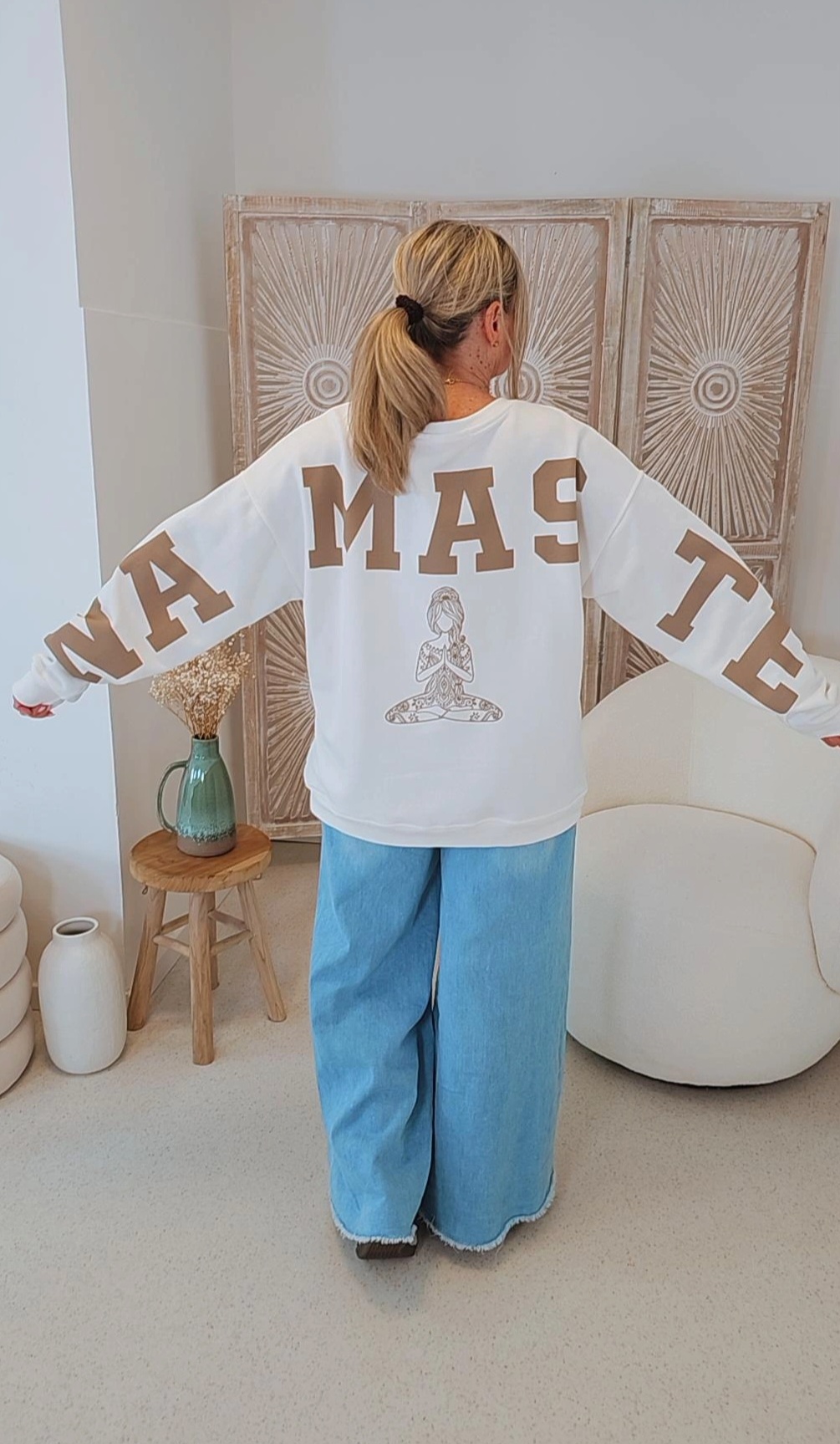 OVERSIZE SWEATER NAMASTE ALL DAMN DAY Made in Italy 34-40/42