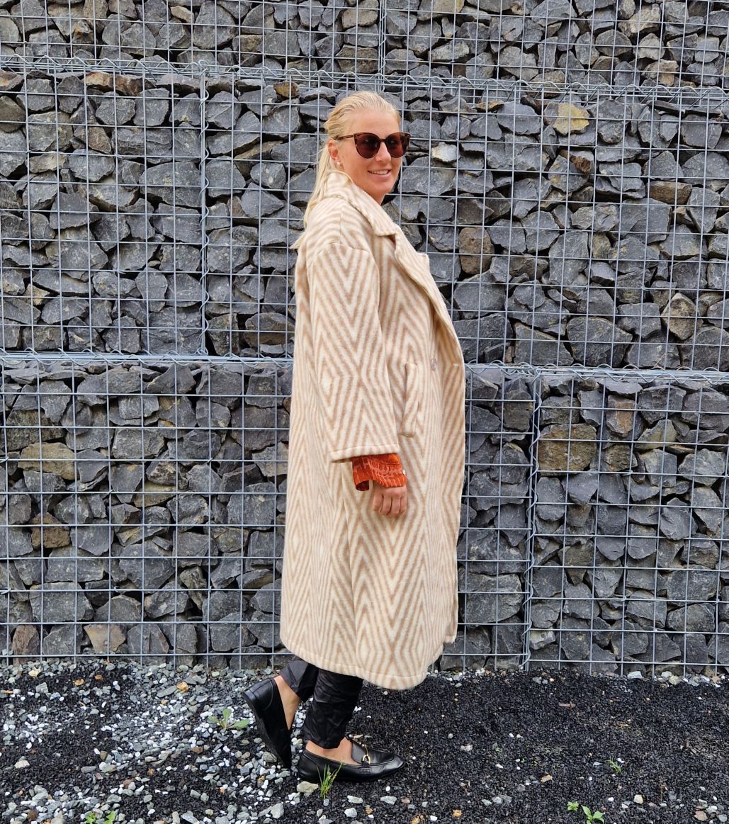 WOLL MANTEL MERLE STRIPES BEIGE 36-42 Made in Italy Winter Jacke Fleece Mantel COAT WOLL MANTEL MERLE STRIPES BEIGE 36-42 Made in Italy Winter Jacke Fleece Mantel COAT