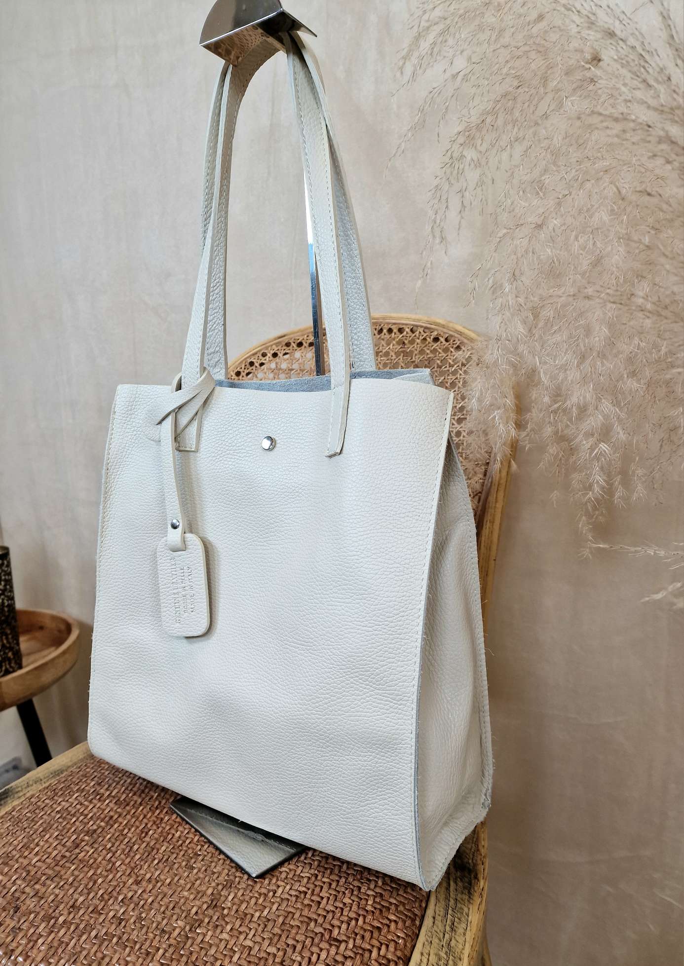 LEDER SHOPPER LYNN CREME Made in Italy Echtleder Tasche Schultertasche versch. Farben LEDER SHOPPER LYNN CREME Made in Italy Echtleder Tasche Schultertasche versch. Farben