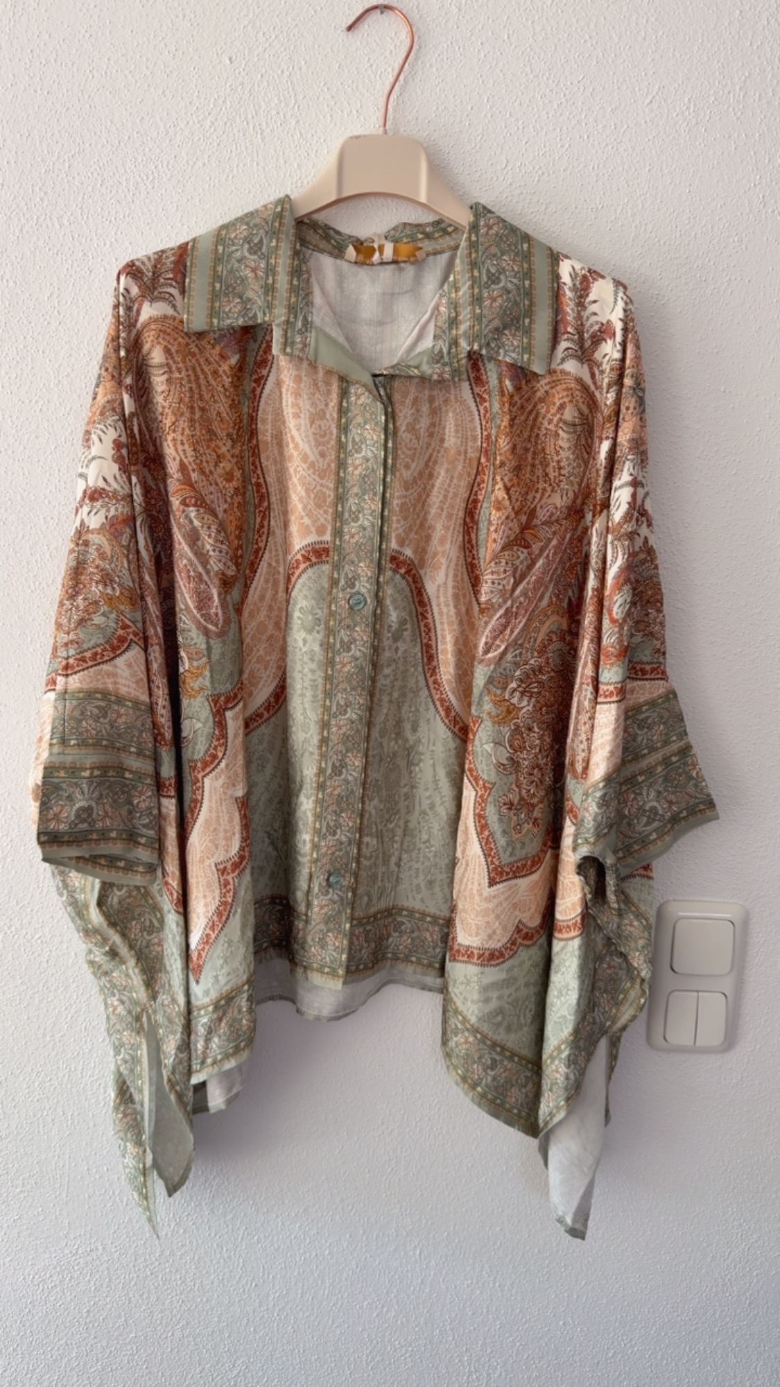 Silky Signature Bluse „Aurelia“ Made in Italy Gr. 34-44/46 Premium Kollektion