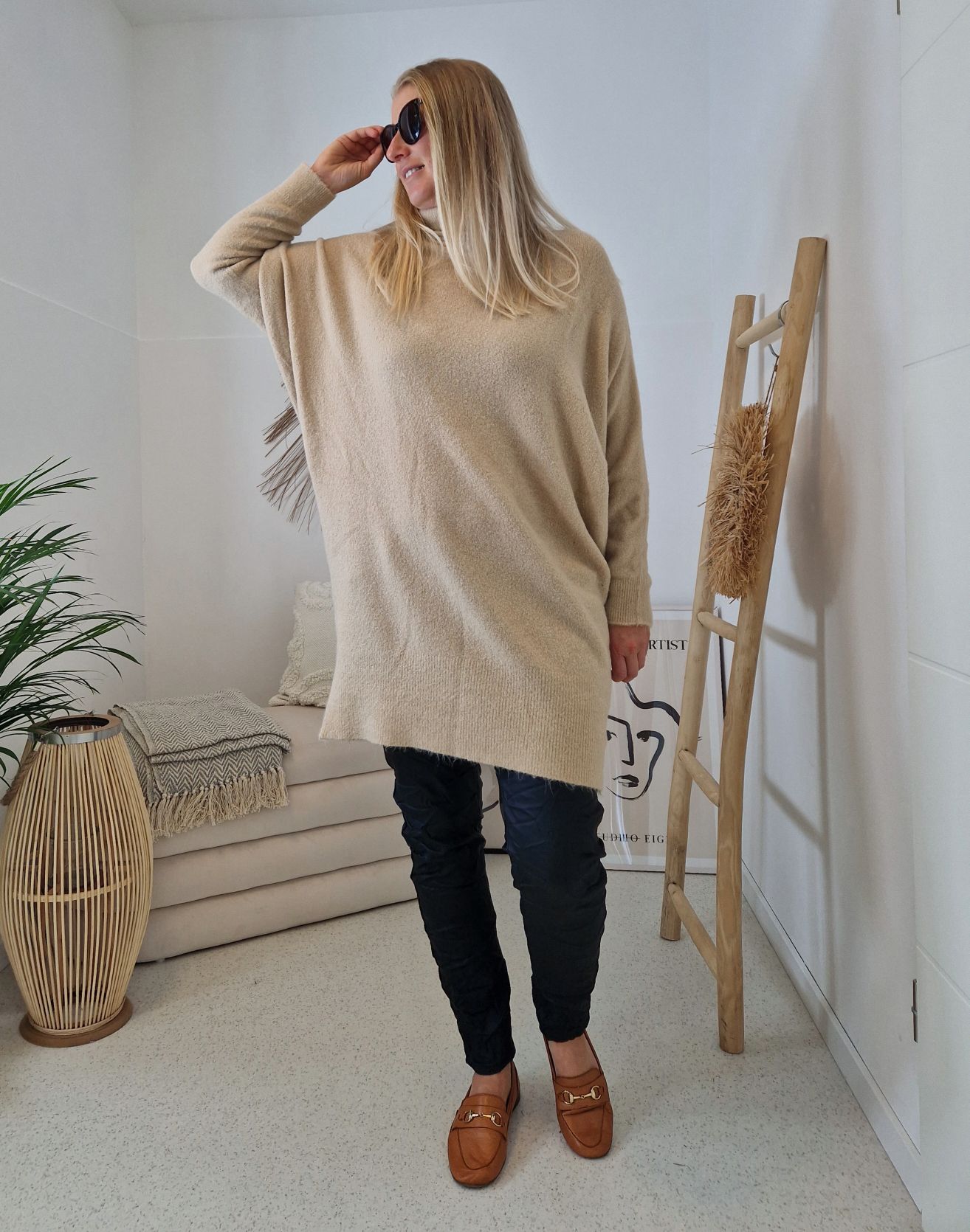TURTLENECK KNIT DRESS TIZIANA SAND Rollkragen Strickkleid Kleid Pullover 34-42/44 TURTLENECK KNIT DRESS TIZIANA SAND Rollkragen Strickkleid Kleid Pullover 34-42/44