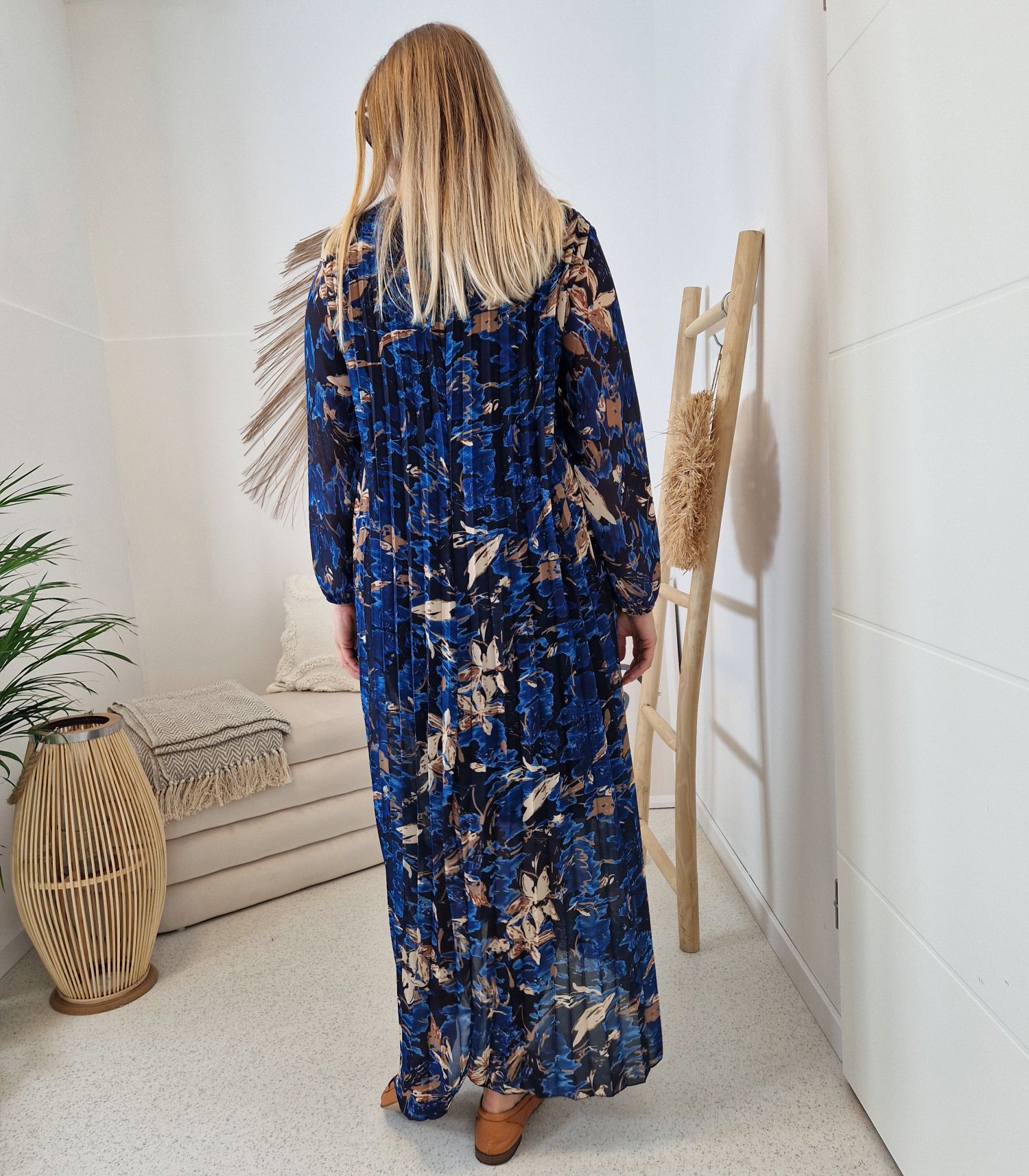 MAXI PLISSEE DRESS ULA BLAU 36-42 Made in Italy Plissee Herbst Kleid MAXI PLISSEE DRESS ULA BLAU 36-42 Made in Italy Plissee Herbst Kleid