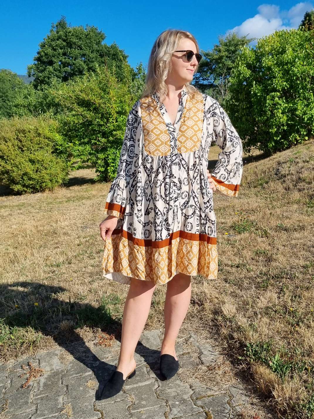 SHORT TUNIKA DRESS FIONA WHITE 34-40/42 Made in Italy langes Kleid Hängerchen Tunikakleid SHORT TUNIKA DRESS FIONA WHITE 34-40/42 Made in Italy langes Kleid Hängerchen Tunikakleid