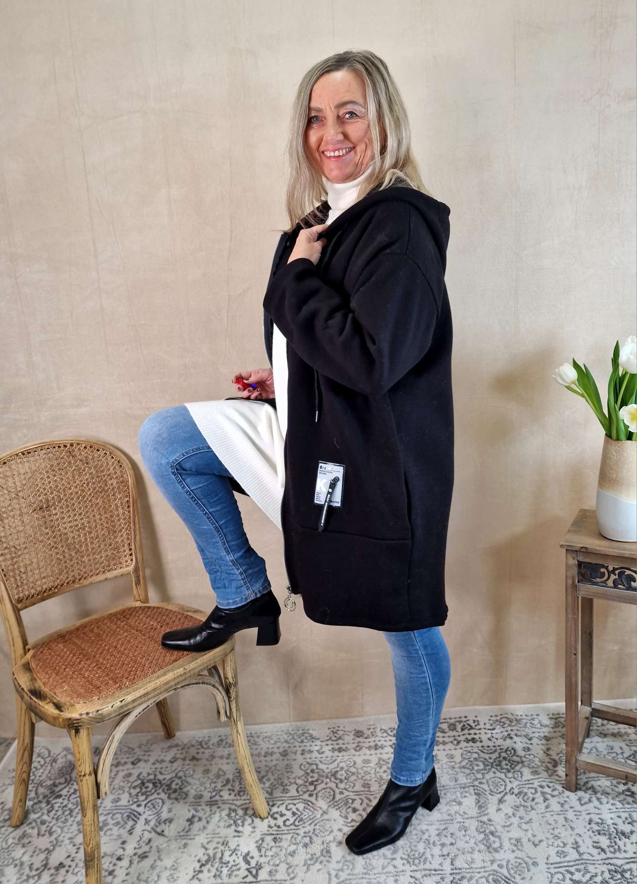 HOODIE SWEATER JACKE CARLO SCHWARZ 34-42 Made in Italy Oversize lange Sweatshirtjacke HOODIE SWEATER JACKE CARLO SCHWARZ 34-42 Made in Italy Oversize lange Sweatshirtjacke