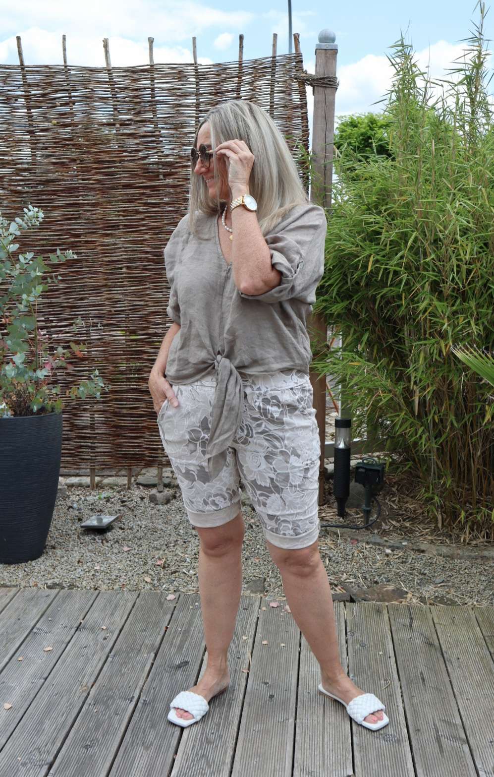 LINEN BLUSEN SHIRT CARINA TAUPE 34-40/42 Made in Italy Basic Shirt kurzarm Leinen T-Shirt Hemd LINEN BLUSEN SHIRT CARINA TAUPE 34-40/42 Made in Italy Basic Shirt kurzarm Leinen T-Shirt Hemd