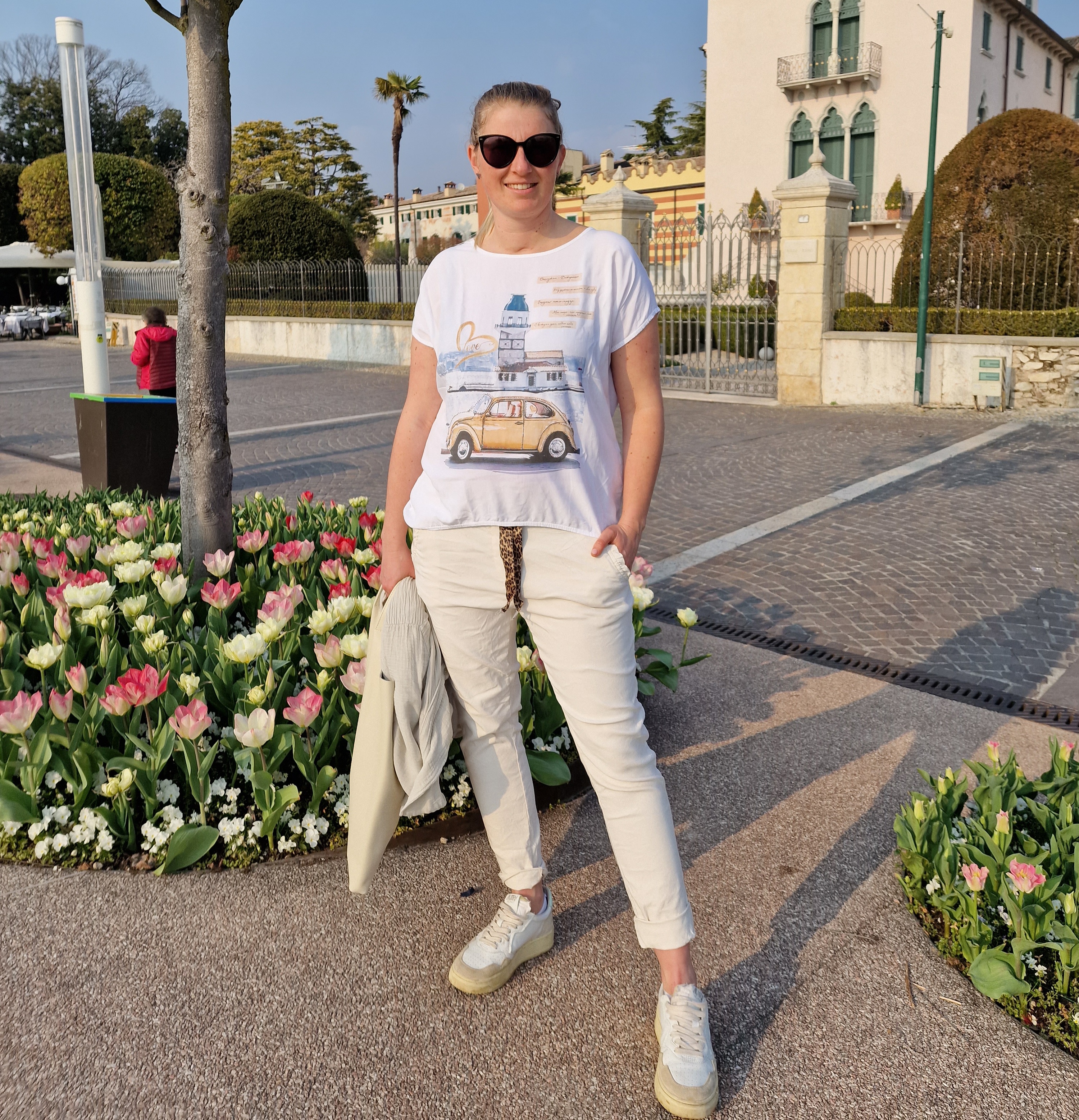 JOGPANT MARY BEIGE 34-42 Made in Italy Hose bequeme Freizeithose Leo Details