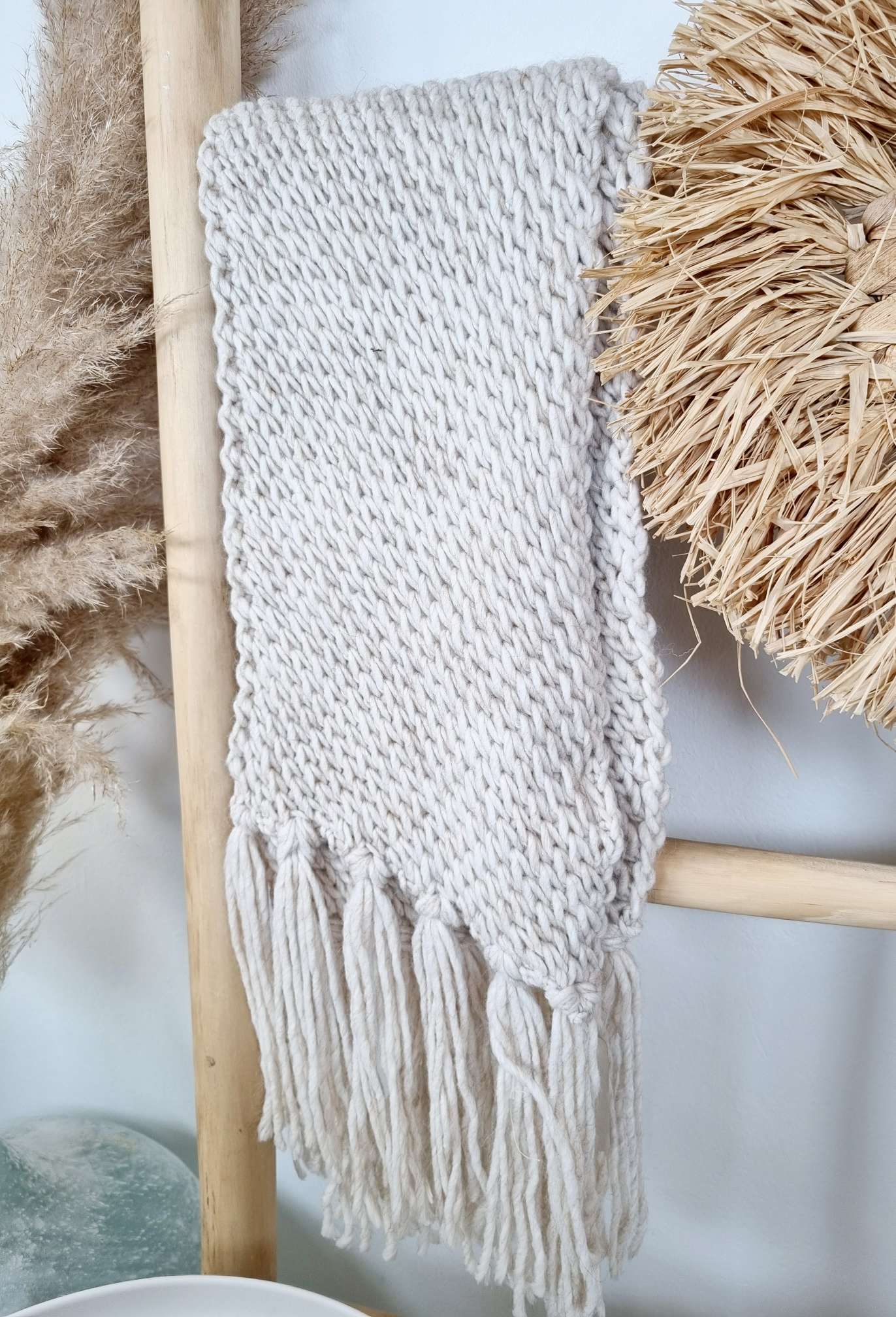 EDLER SCHAL SCARF GIADA CREME Made in Italy kuscheliger weicher Strick Schal Fransen EDLER SCHAL SCARF GIADA CREME Made in Italy kuscheliger weicher Strick Schal Fransen