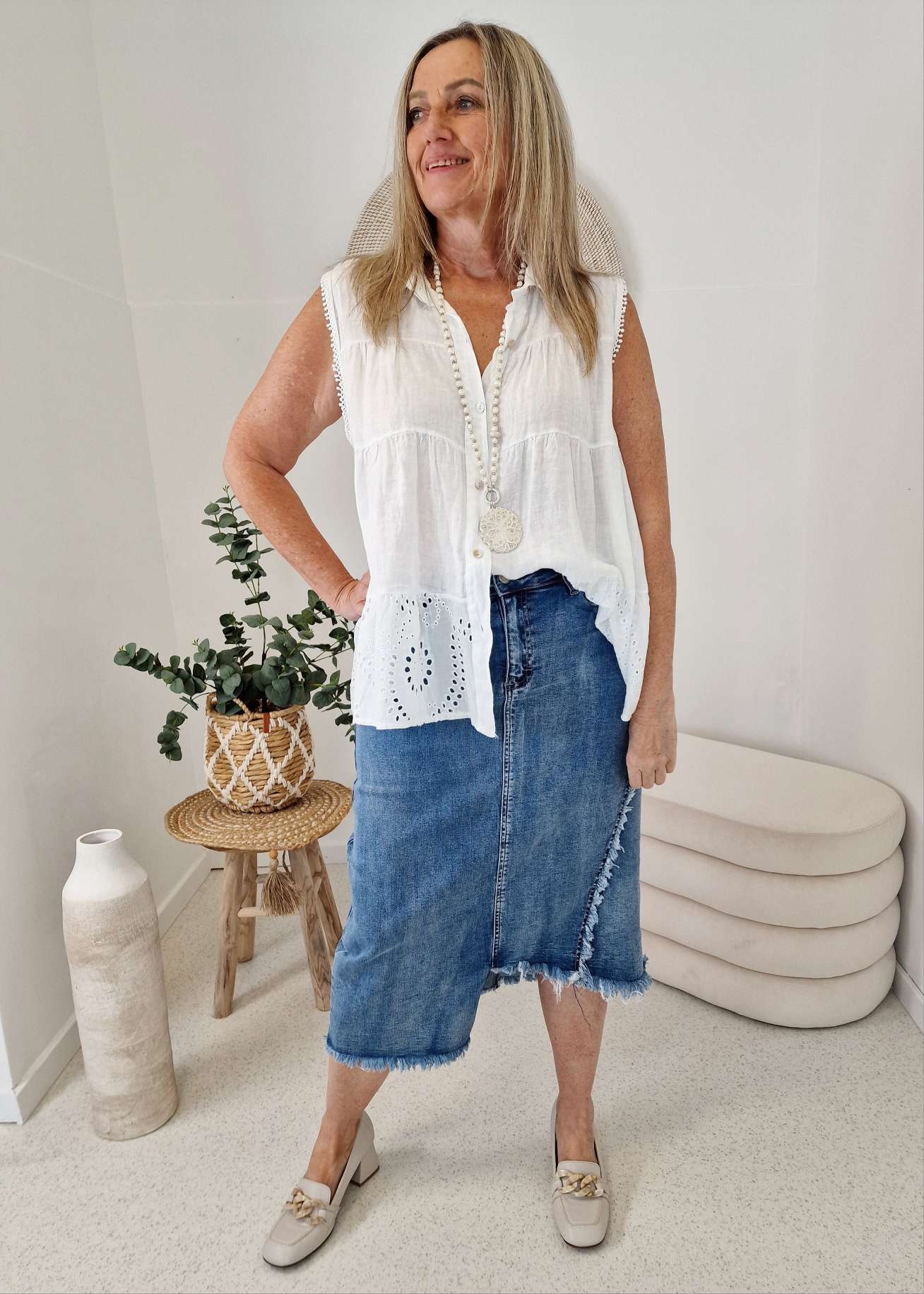 EDLES LEINEN SHIRT TOP KISS WEIß 36-42 Made in Italy Shirt Oberteil LINEN BASIC Lochstickerei EDLES LEINEN SHIRT TOP KISS WEIß 36-42 Made in Italy Shirt Oberteil LINEN BASIC Lochstickerei