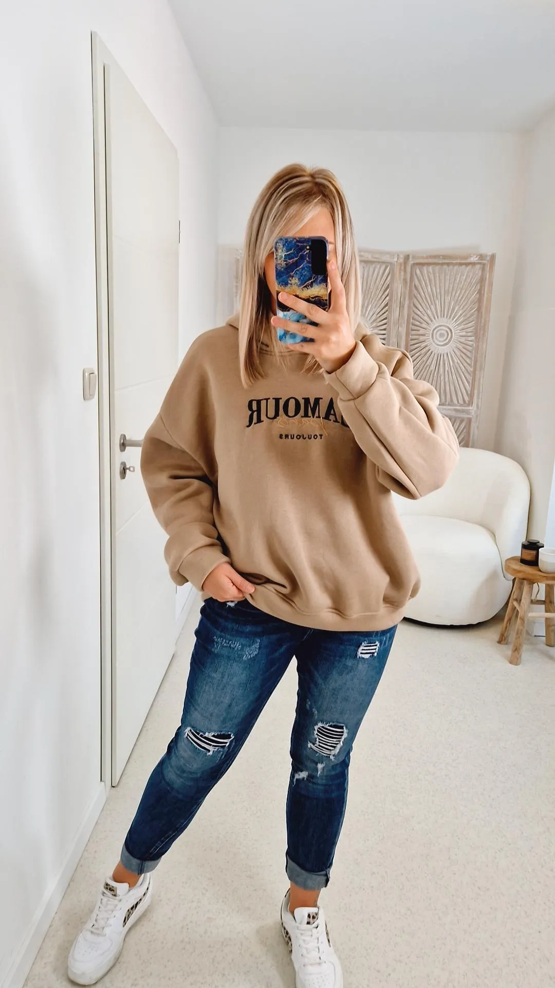 BASIC HOODIE PARIS Made in Italy 34 - 42 BASIC HOODIE PARIS Made in Italy 34 - 42