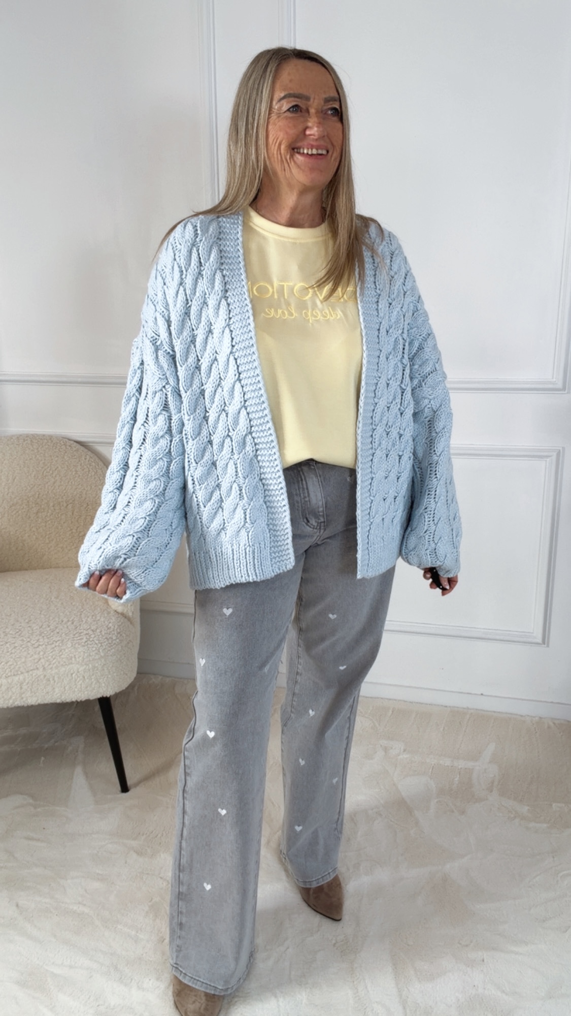 SOFTE STRICKJACKE MAYA  Italy Style Gr 34-42 Cardigan Zopfmuster