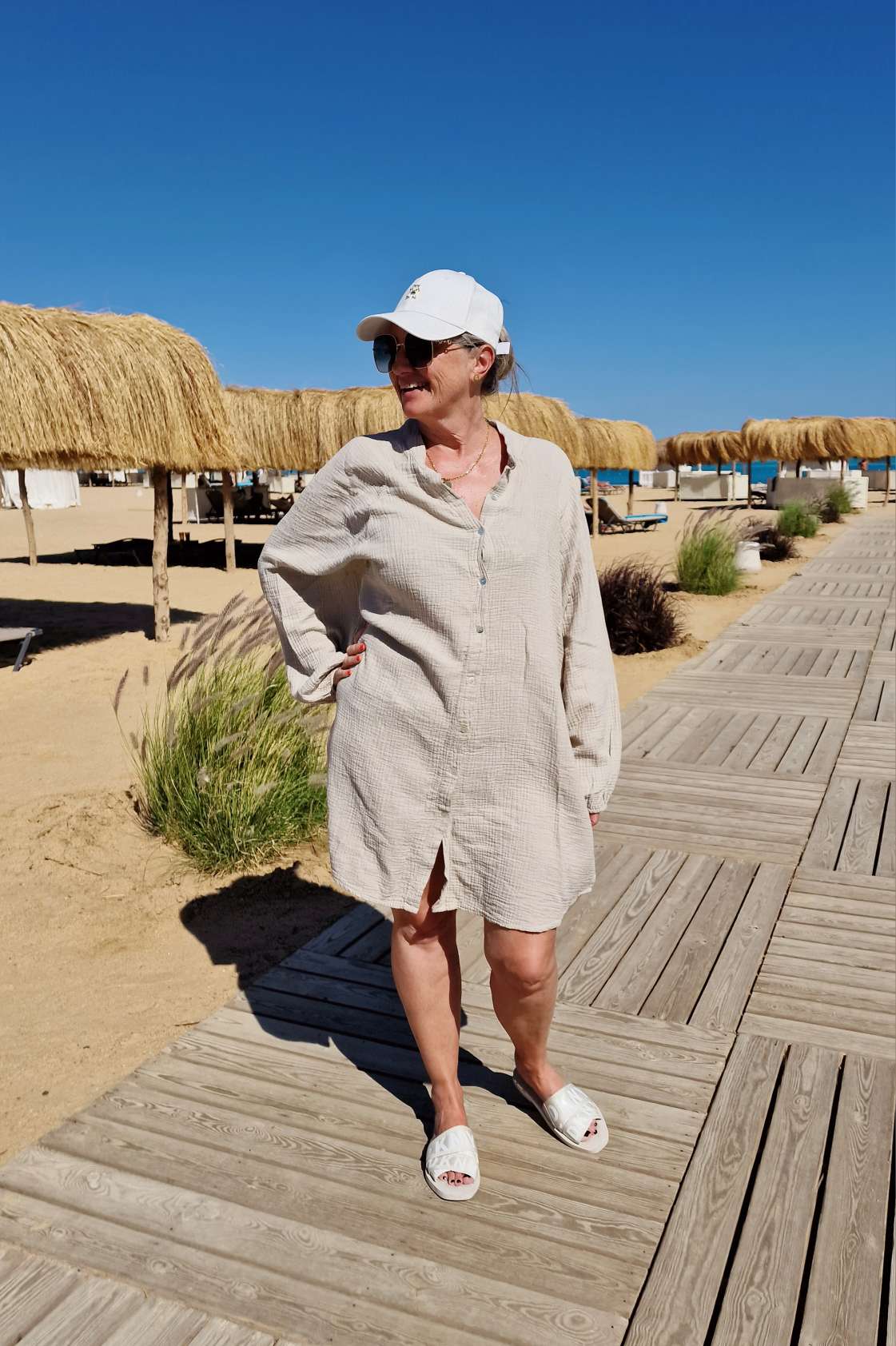 MUSSELIN OVERSIZE BLUSE BE CREATIVE BEIGE 34-42/44 Made in Italy Longbluse Kleid Tunika Shirt Blusenjacke MUSSELIN OVERSIZE BLUSE BE CREATIVE BEIGE 34-42/44 Made in Italy Longbluse Kleid Tunika Shirt Blusenjacke