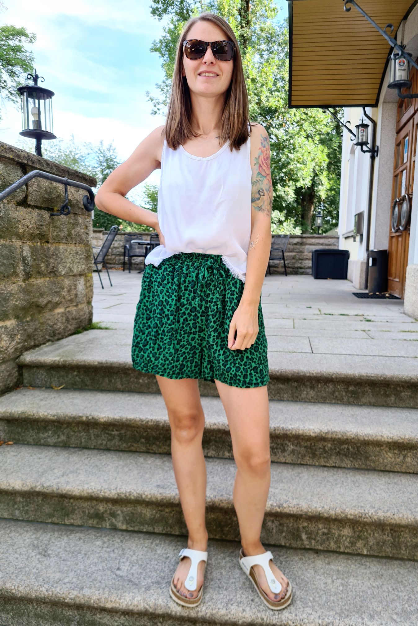 MUSSELIN SHORTS NERO LEO GRÜN 34-40/42 Made in Italy PANT kurze Hose Sommerhose Hotpants LEOPARD MUSSELIN SHORTS NERO LEO GRÜN 34-40/42 Made in Italy PANT kurze Hose Sommerhose Hotpants LEOPARD