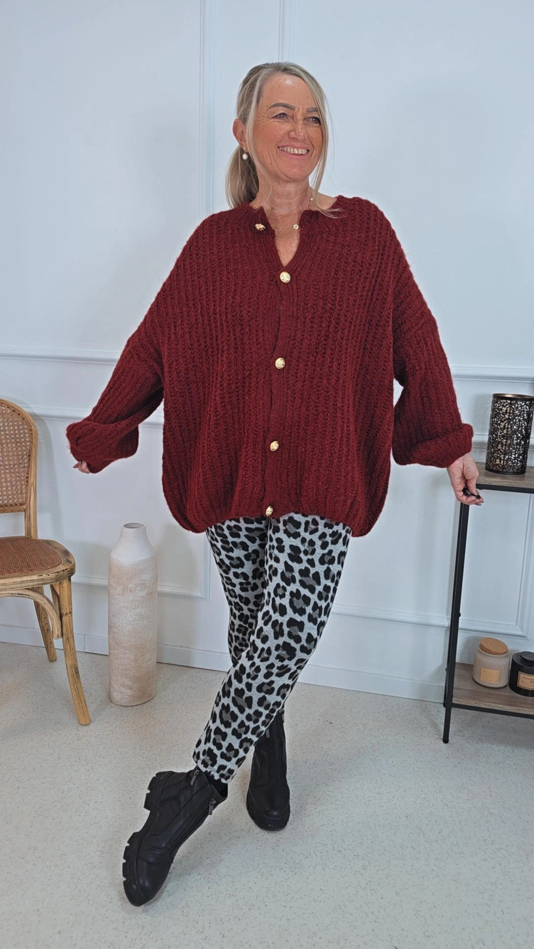 COZY OVERSIZE CARDIGAN ALPINE 34-44/46 Made in Italy Knit/Strick/Grobstrick Jacke mit Knopfleiste goldfarbig