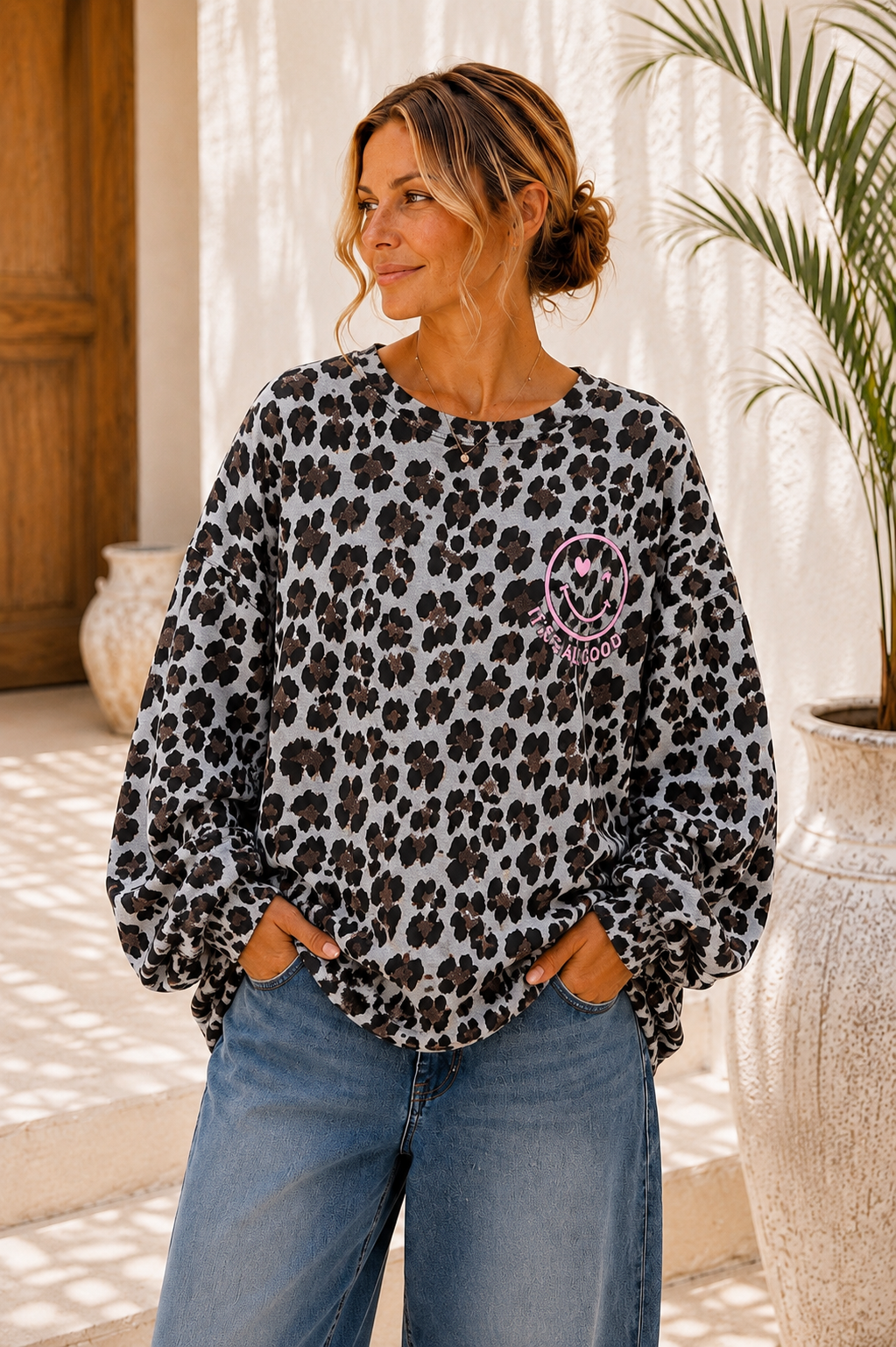 Sweatshirt „Happy Vibes NINA LEO“ – Made in Italy Gr. 34-42/44