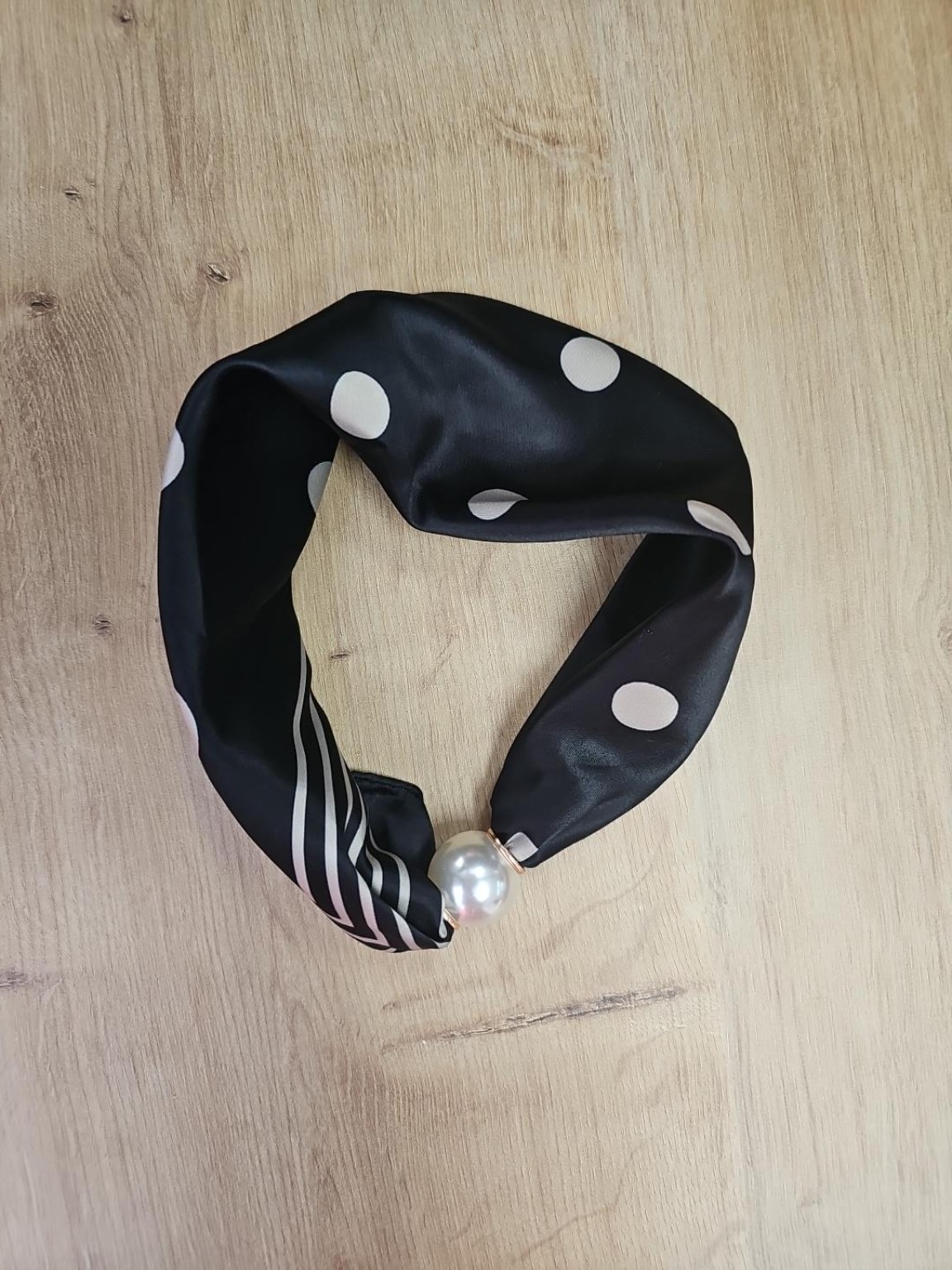 Tuchkette Evania DOTS Perlenverschluss