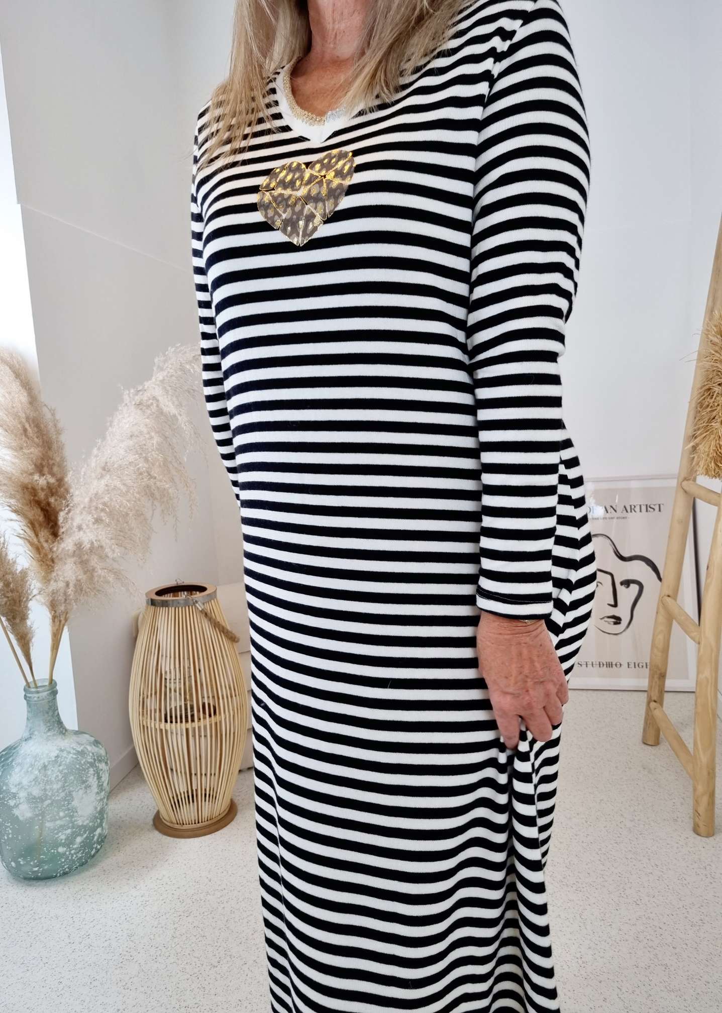 SWEATKLEID SAMY SCHWARZ 36-40 Made in Italy Shirtkleid Langarm Stripes Strickkleid SWEATKLEID SAMY SCHWARZ 36-40 Made in Italy Shirtkleid Langarm Stripes Strickkleid