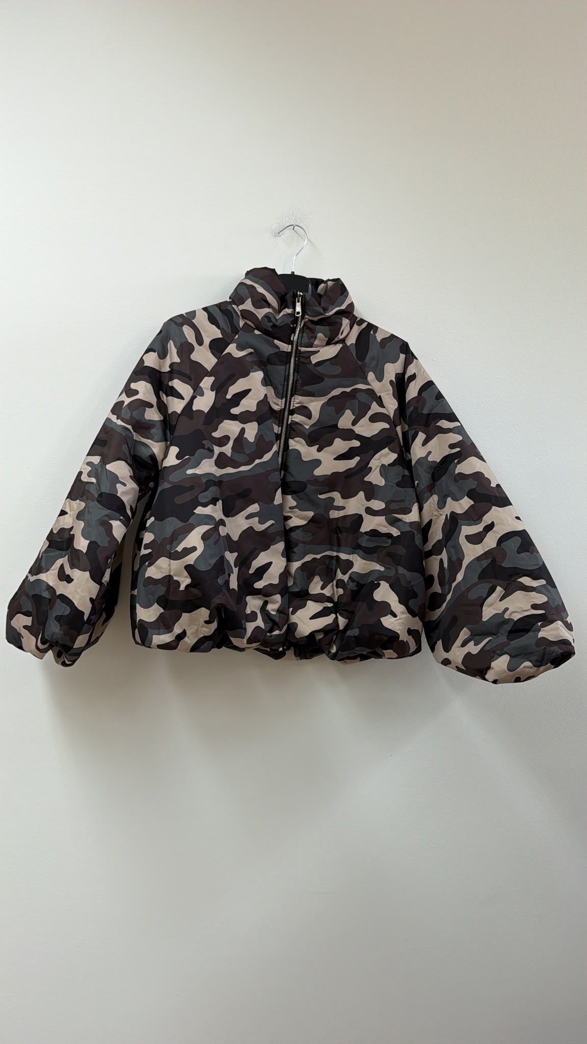 Jacke Puffy Monika CAMOUFLAGE – lässiger Allrounder für die Übergangszeit Made in Italy 34-42