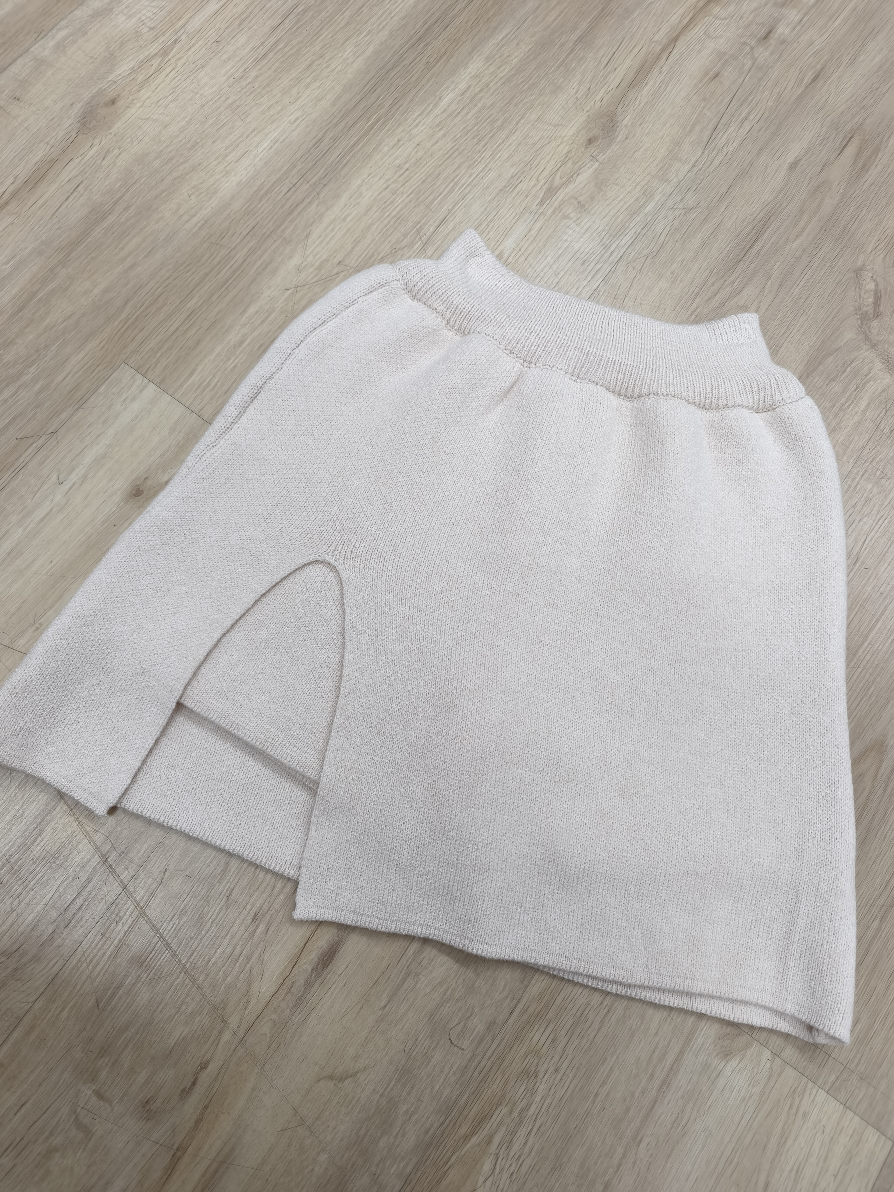Strickrock 2-in-1 mit integrierter Shorts I HR0171 I 34-40/42 I Made in Italy