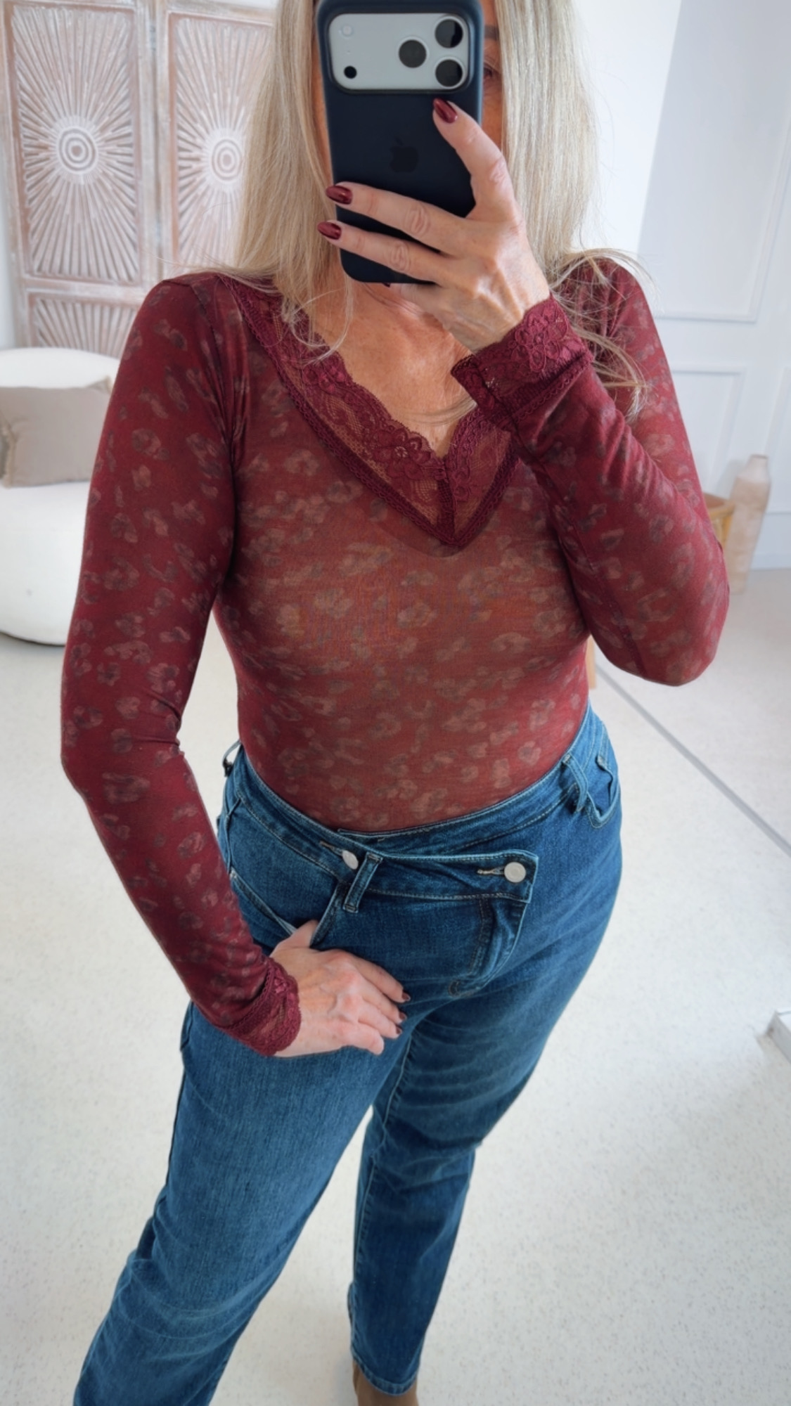 CASHMERE LONGSLEEVE AMIGA LEO 34-40/42 Made in Italy mit Spitzendetails